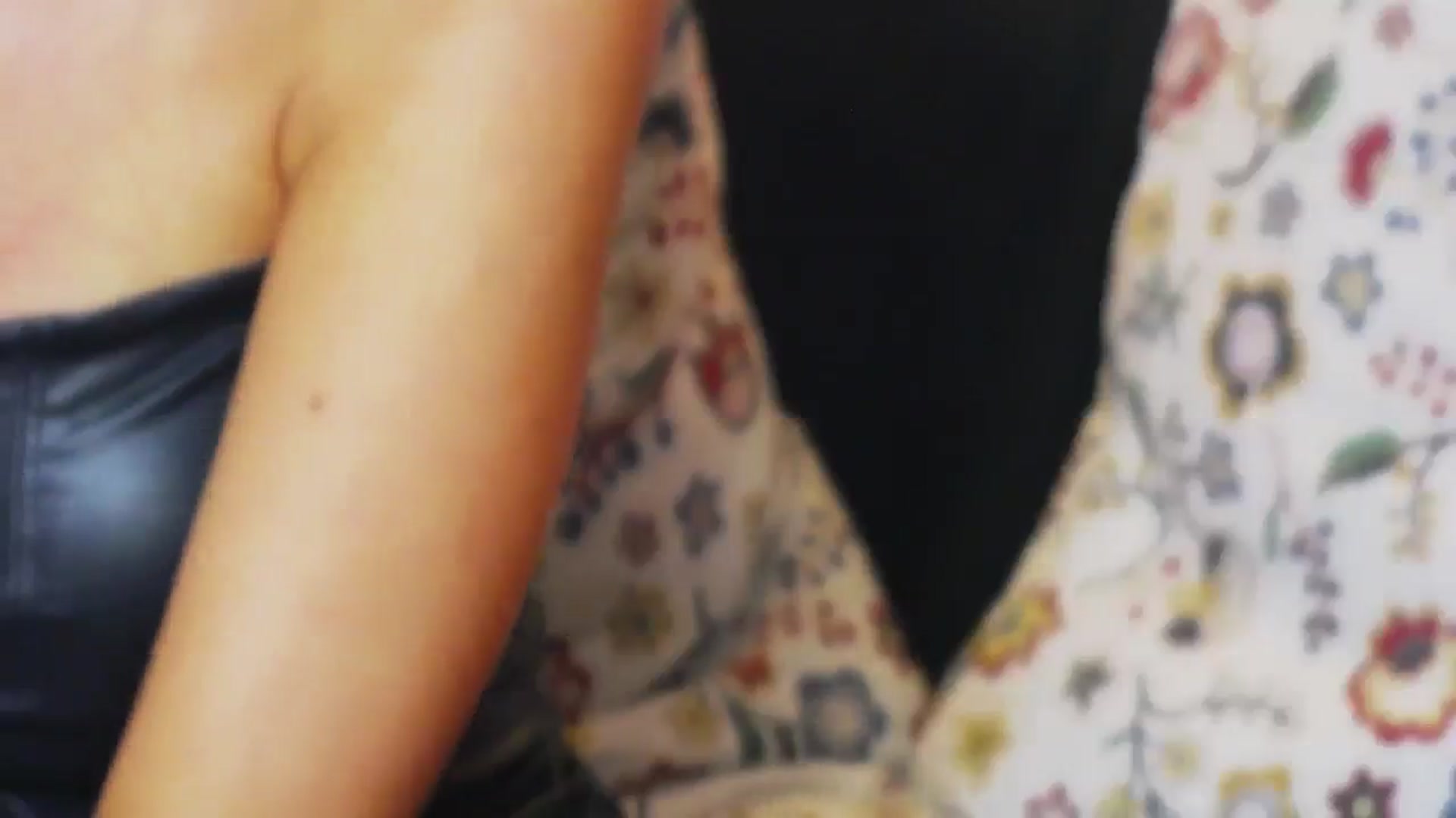 Gallery image thumbnail from Radiance's myfreecams stream on, 08/05/2024, 19:07 image 8 of 20