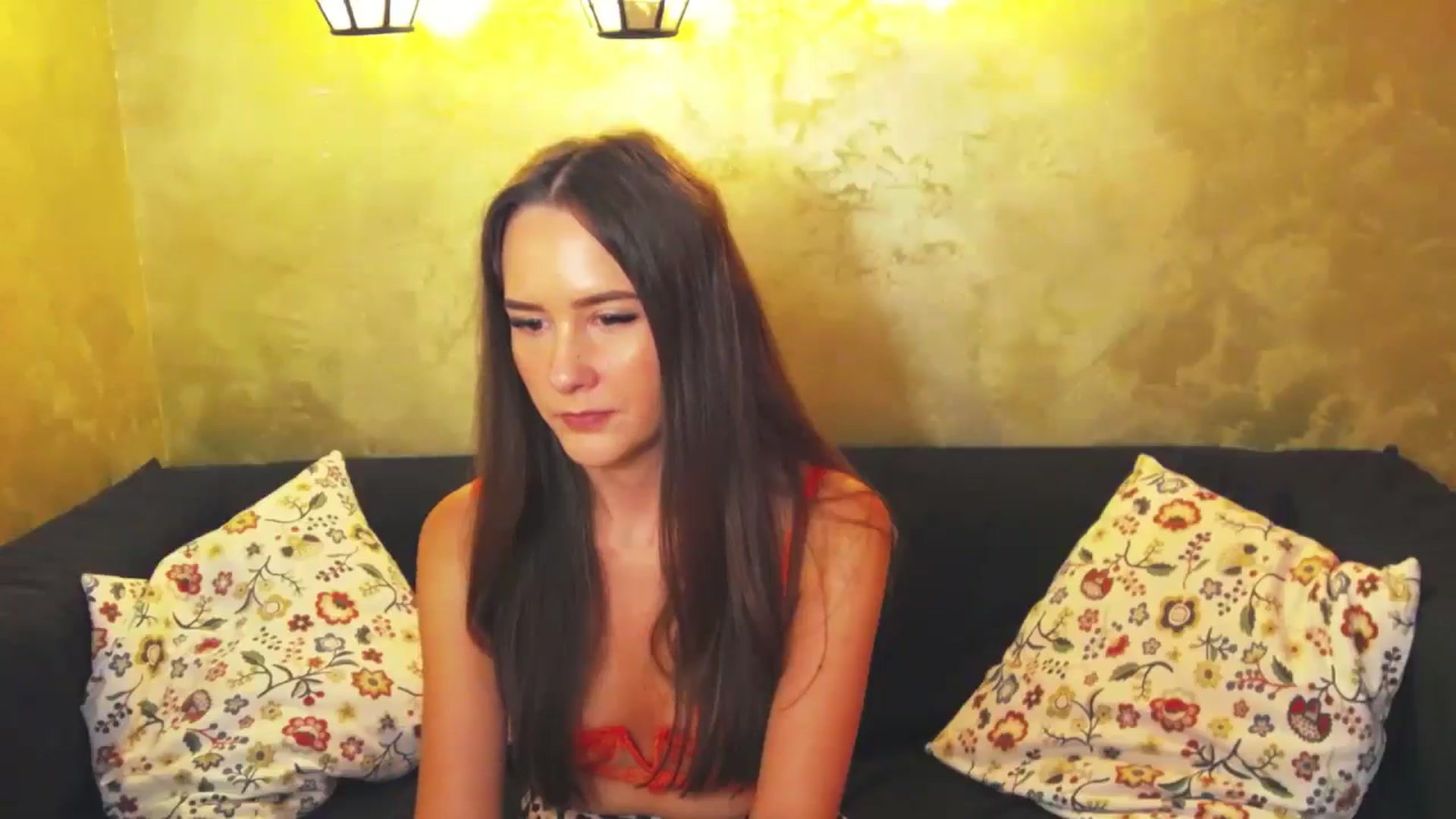 Gallery image thumbnail from Radiance's myfreecams stream on, 08/12/2024, 19:29 image 13 of 20