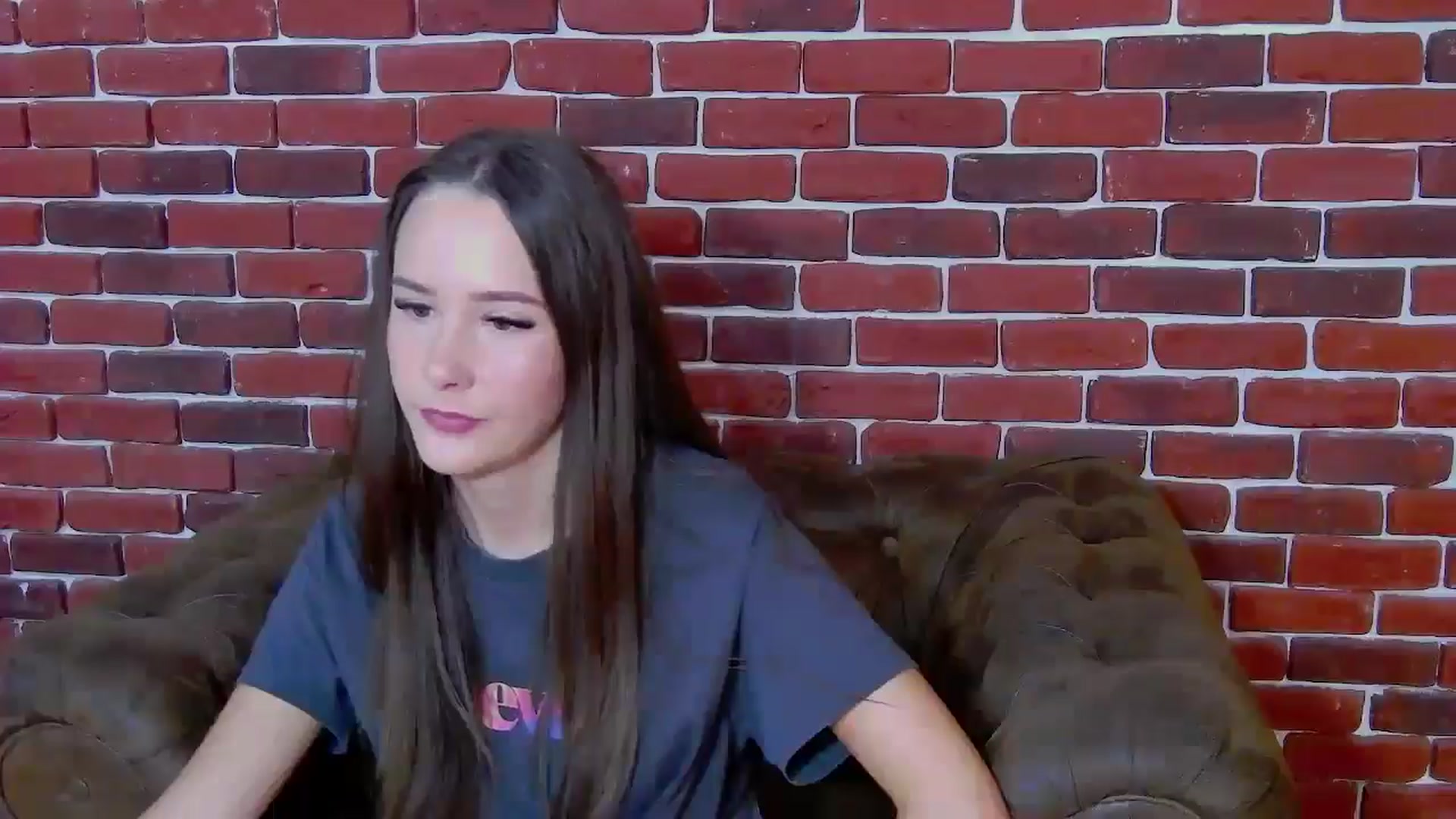 Gallery image thumbnail from Radiance's myfreecams stream on, 08/20/2024, 13:40 image 13 of 20