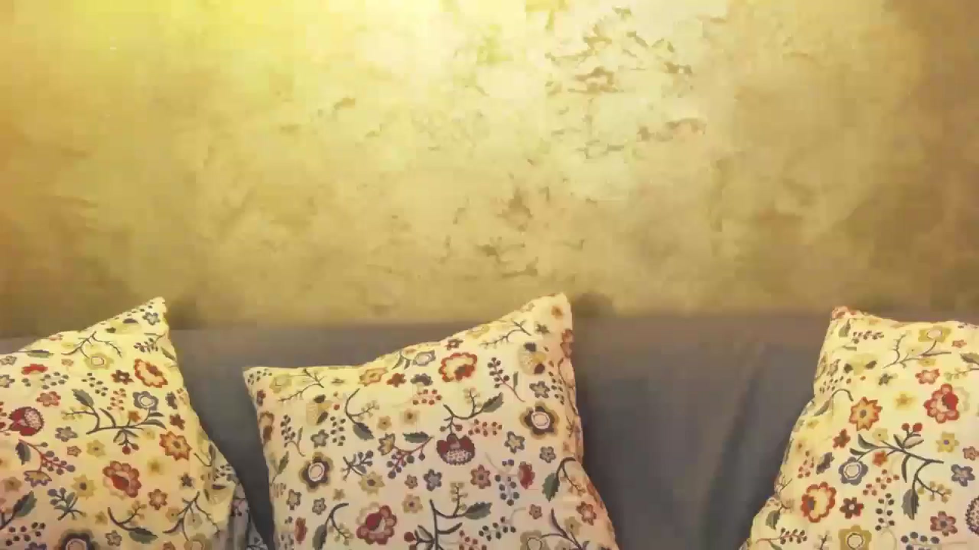 Gallery image thumbnail from Radiance's myfreecams stream on, 08/26/2024, 15:17 image 14 of 20