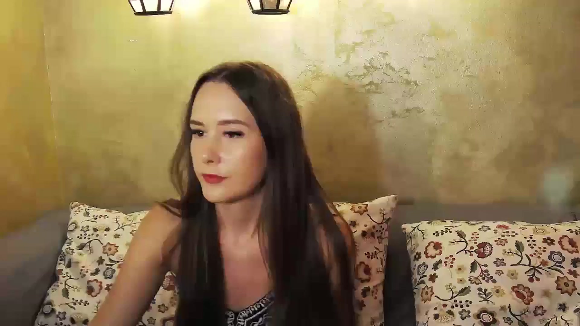 Gallery image thumbnail from Radiance's myfreecams stream on, 08/28/2024, 14:53 image 3 of 20