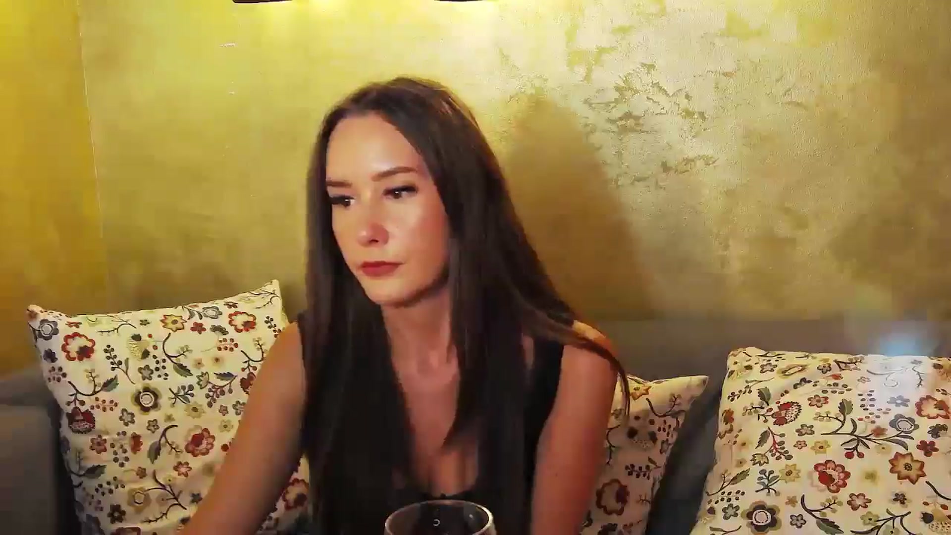 Gallery image thumbnail from Radiance's myfreecams stream on, 08/30/2024, 17:07 image 13 of 20