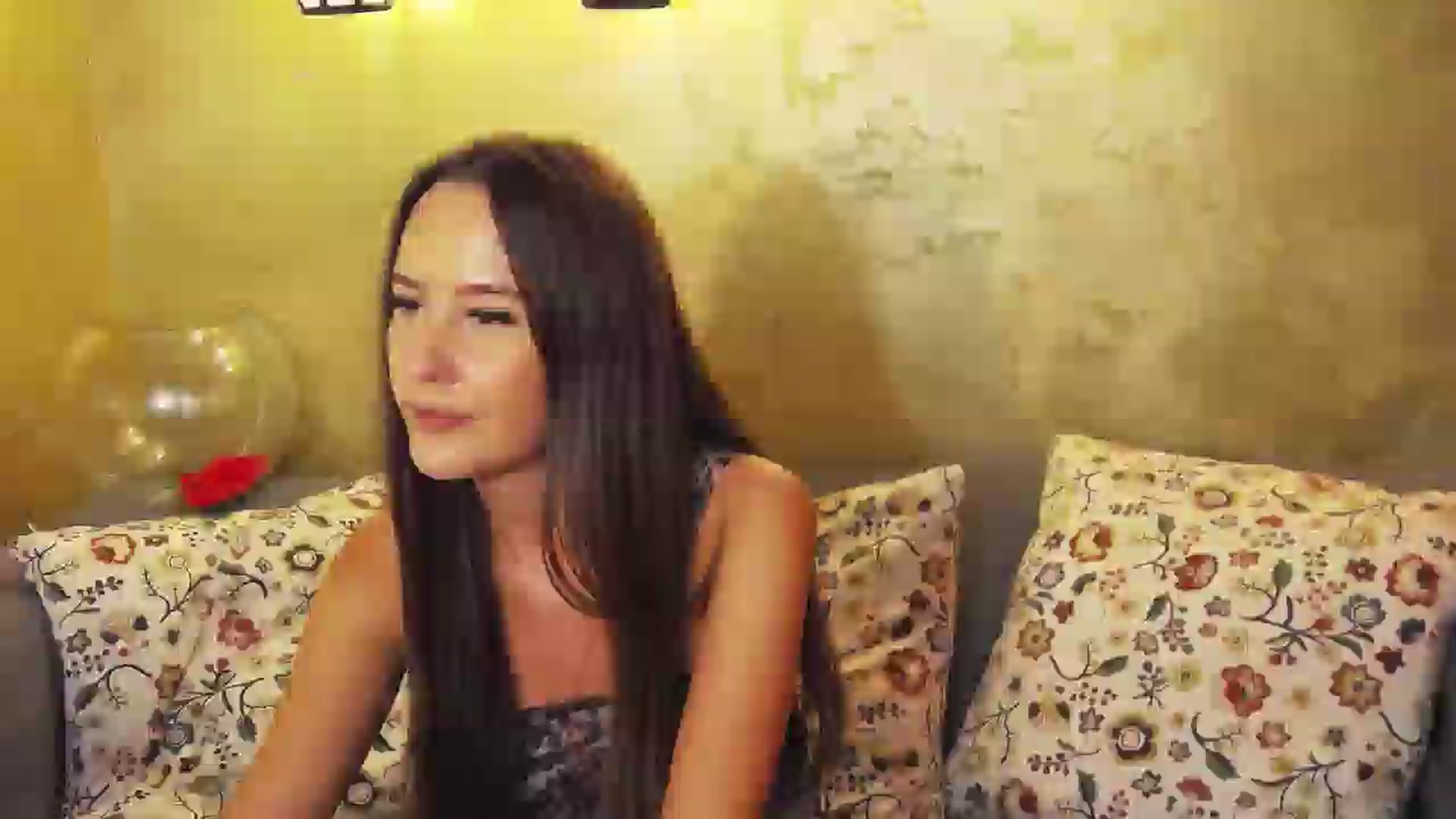 Gallery image thumbnail from Radiance's myfreecams stream on, 09/02/2024, 18:46 image 18 of 20