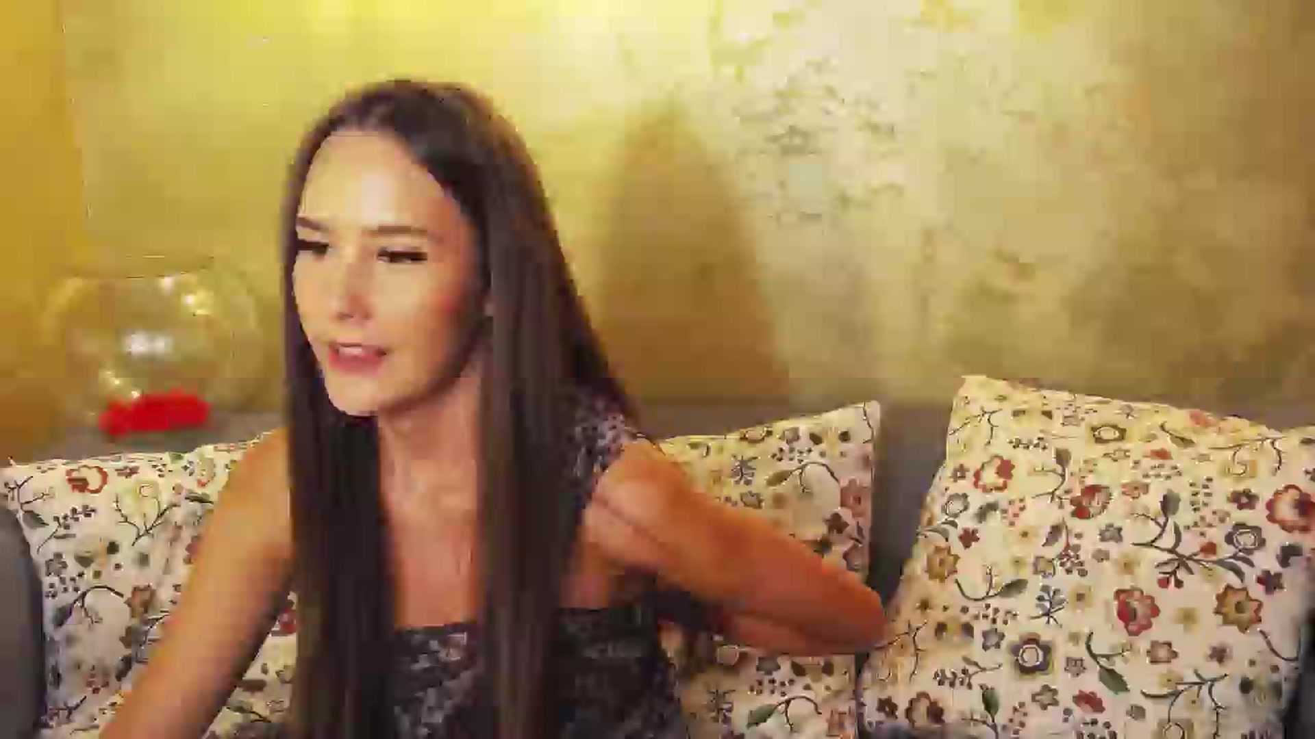 Gallery image thumbnail from Radiance's myfreecams stream on, 09/02/2024, 19:40 image 14 of 20