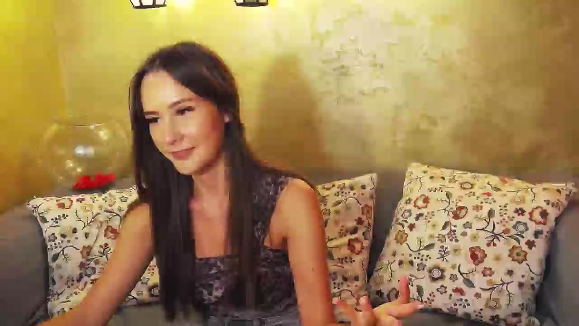 Gallery image thumbnail from Radiance's myfreecams stream on, 09/02/2024, 19:49 image 4 of 20