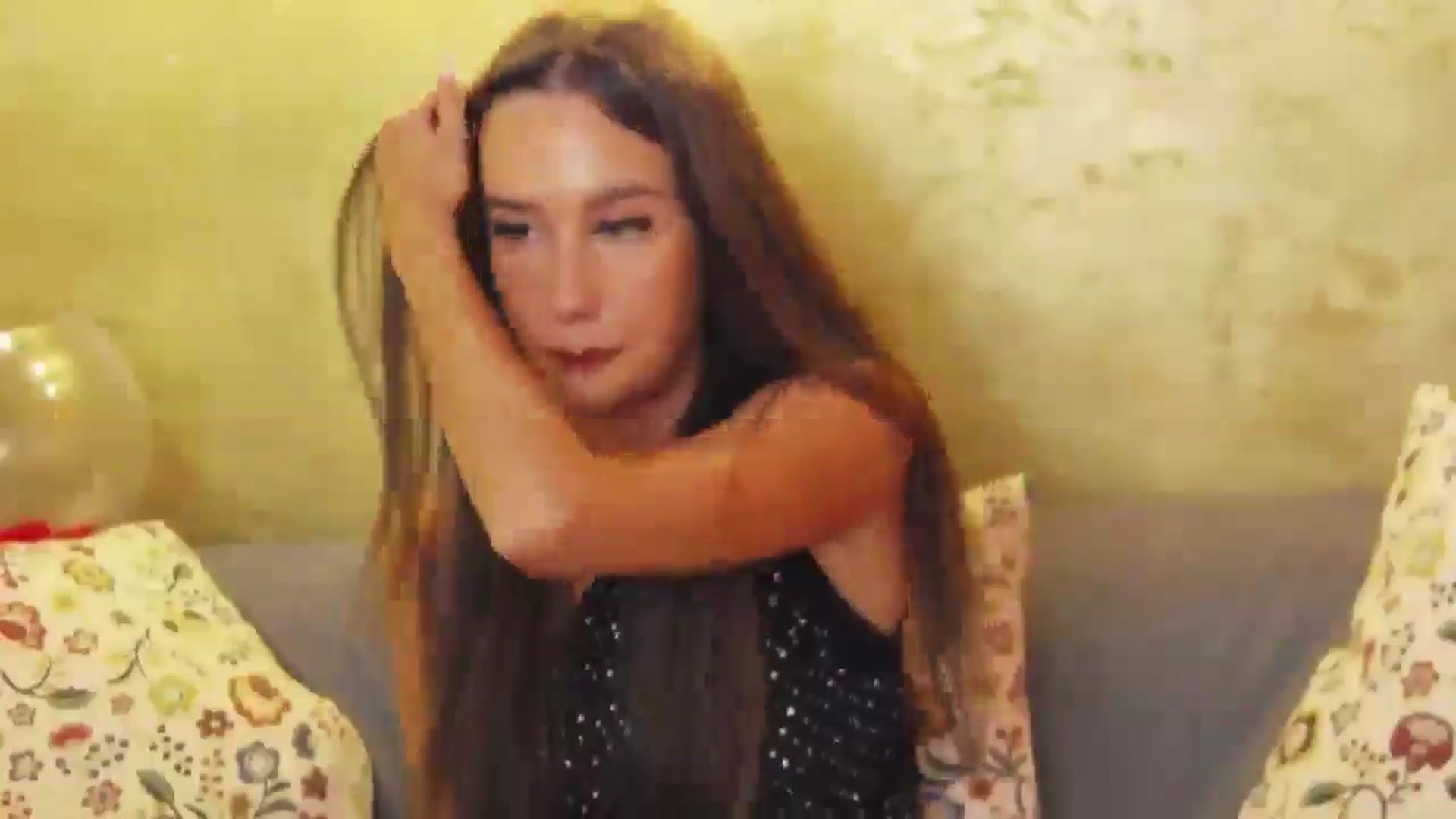 Gallery image thumbnail from Radiance's myfreecams stream on, 09/04/2024, 19:28 image 13 of 20