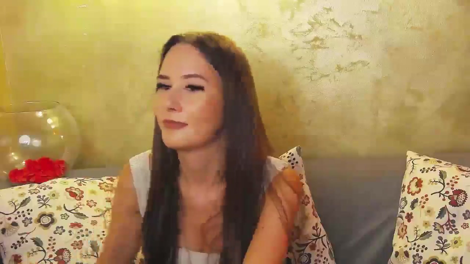 Gallery image thumbnail from Radiance's myfreecams stream on, 09/05/2024, 14:34 image 13 of 20