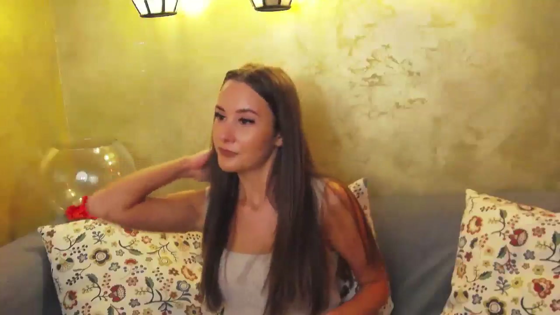 Gallery image thumbnail from Radiance's myfreecams stream on, 09/05/2024, 14:34 image 7 of 20