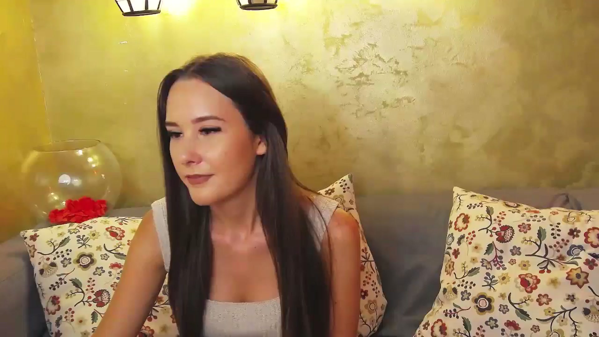 Gallery image thumbnail from Radiance's myfreecams stream on, 09/05/2024, 15:16 image 7 of 20