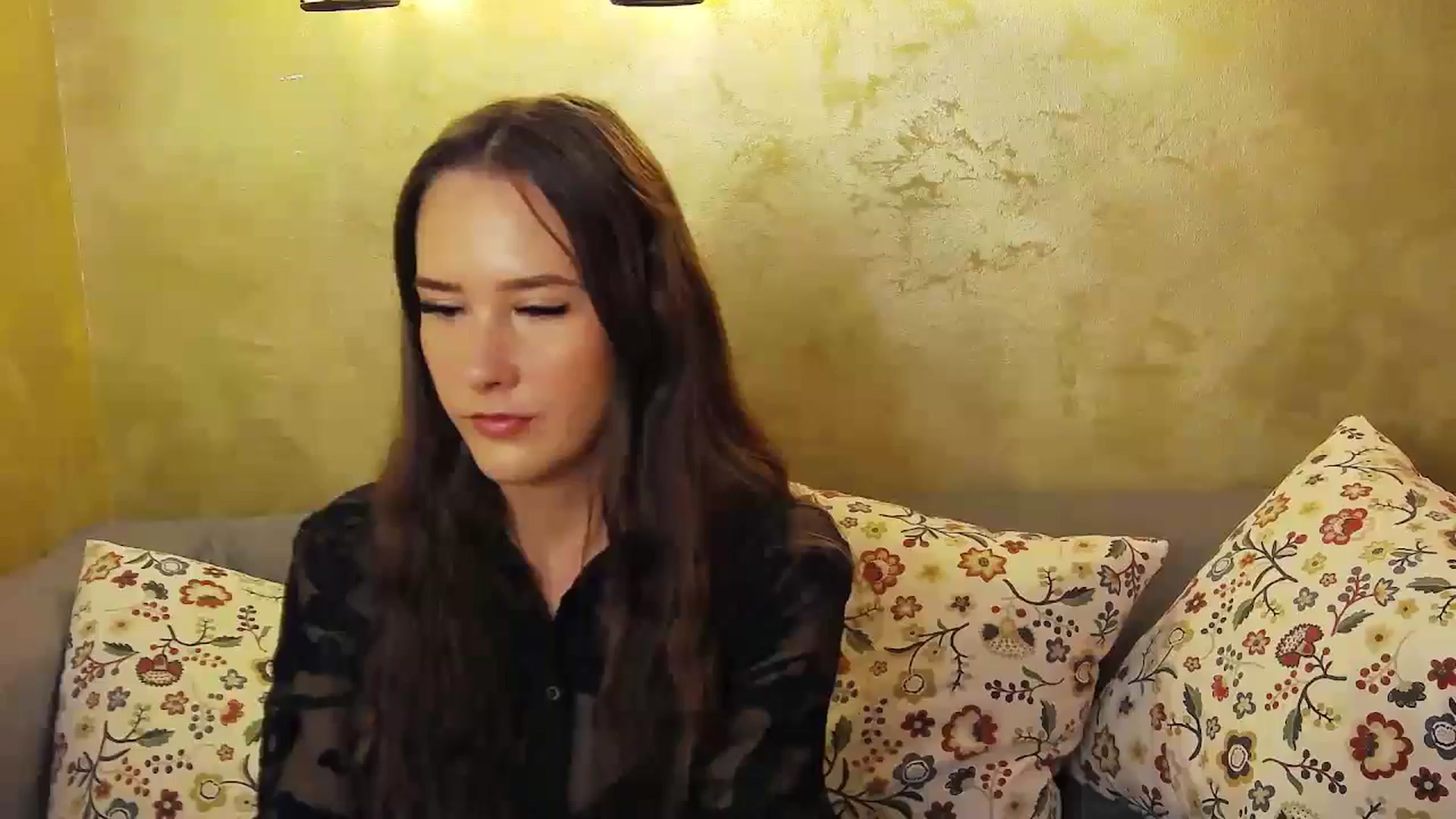Gallery image thumbnail from Radiance's myfreecams stream on, 09/13/2024, 14:12 image 18 of 20