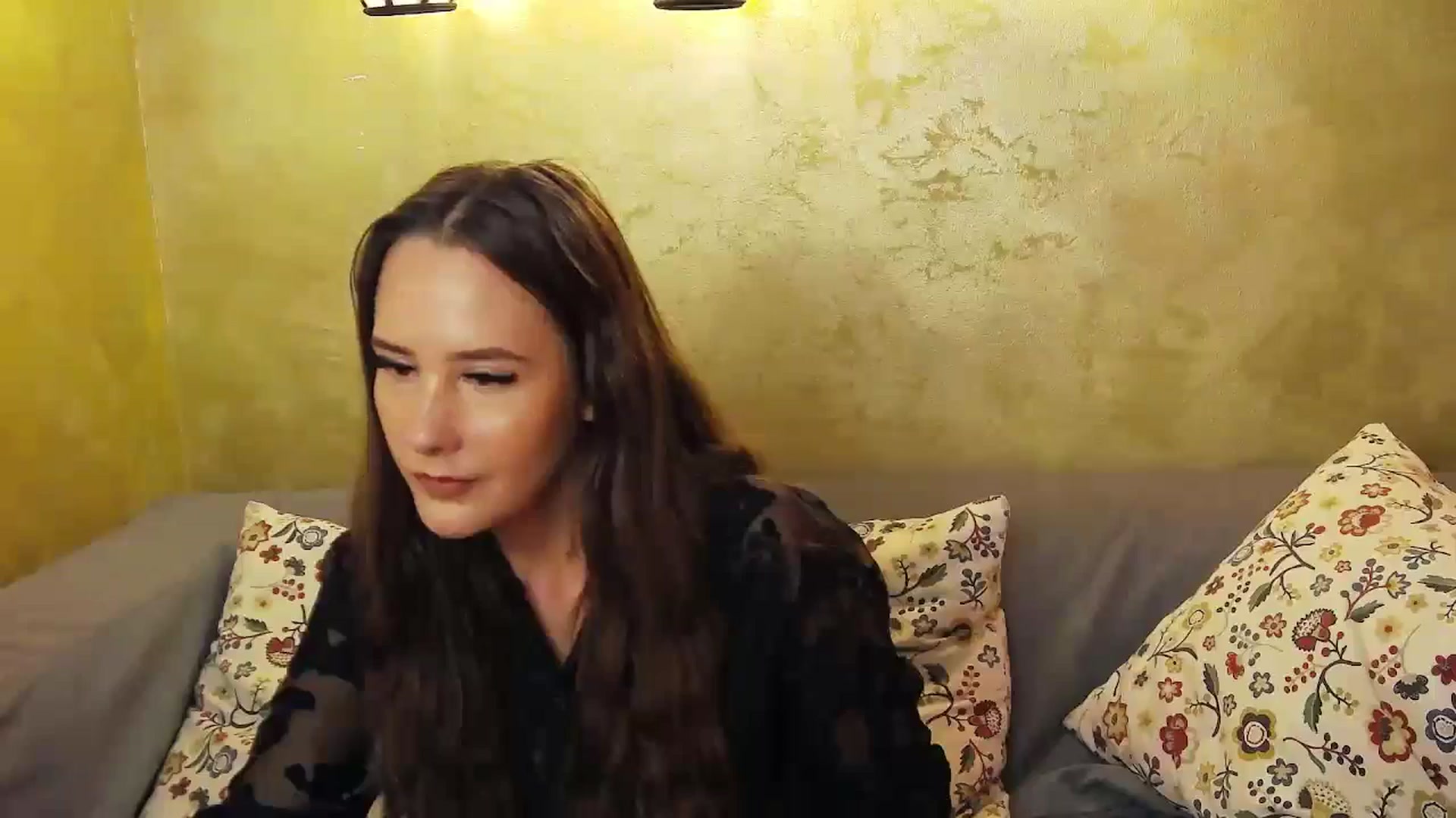 Gallery image thumbnail from Radiance's myfreecams stream on, 09/13/2024, 20:05 image 20 of 20