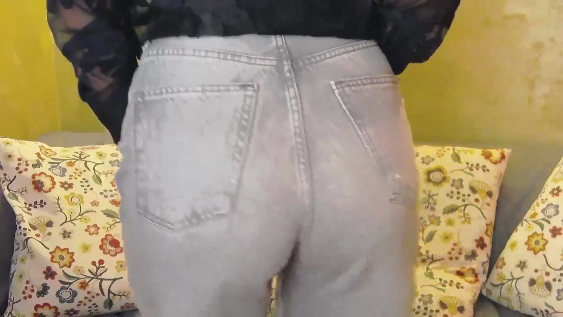 Gallery image thumbnail from Radiance's myfreecams stream on, 09/20/2024, 17:28 image 17 of 20