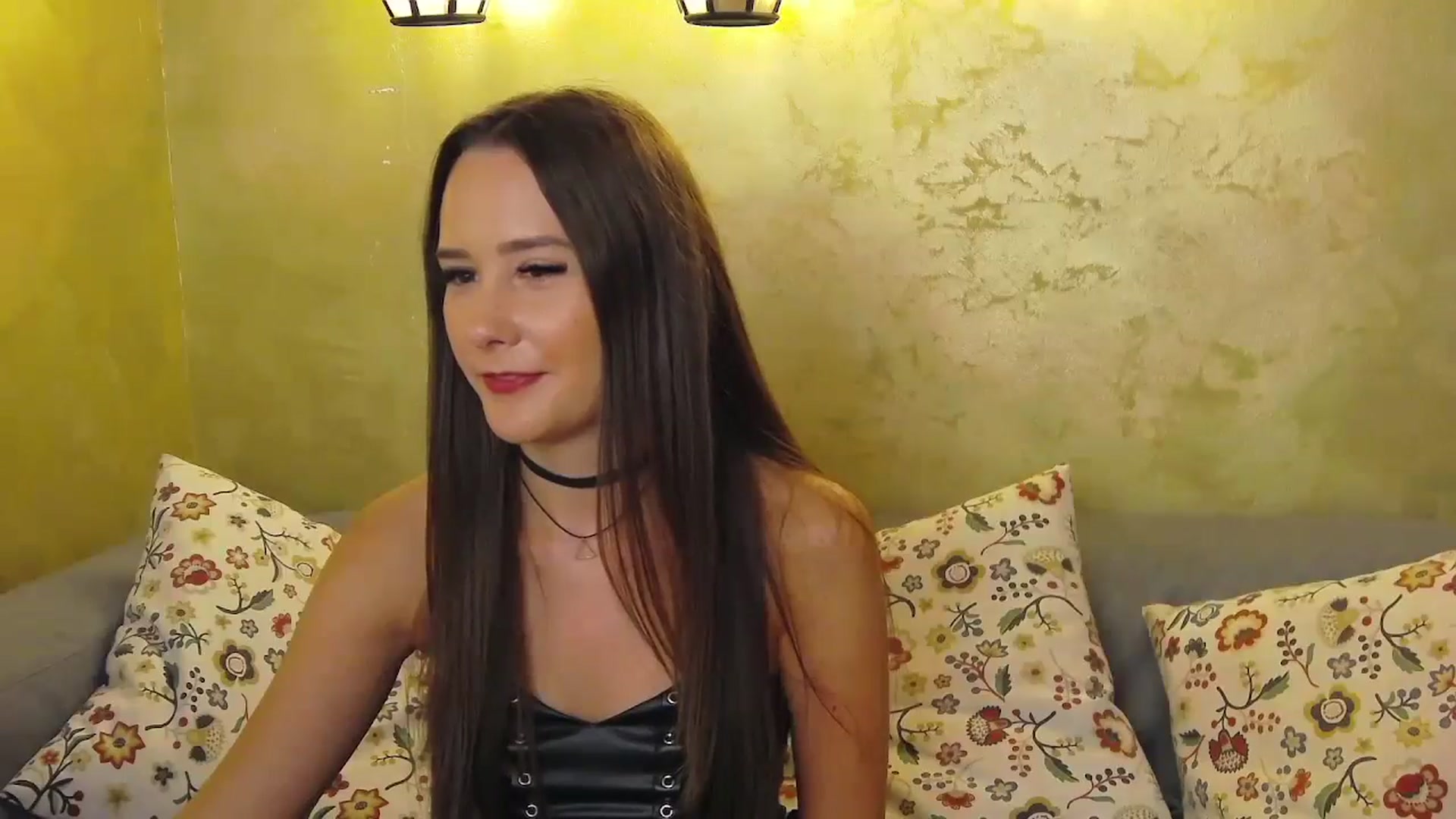 Gallery image thumbnail from Radiance's myfreecams stream on, 09/21/2024, 14:50 image 9 of 20