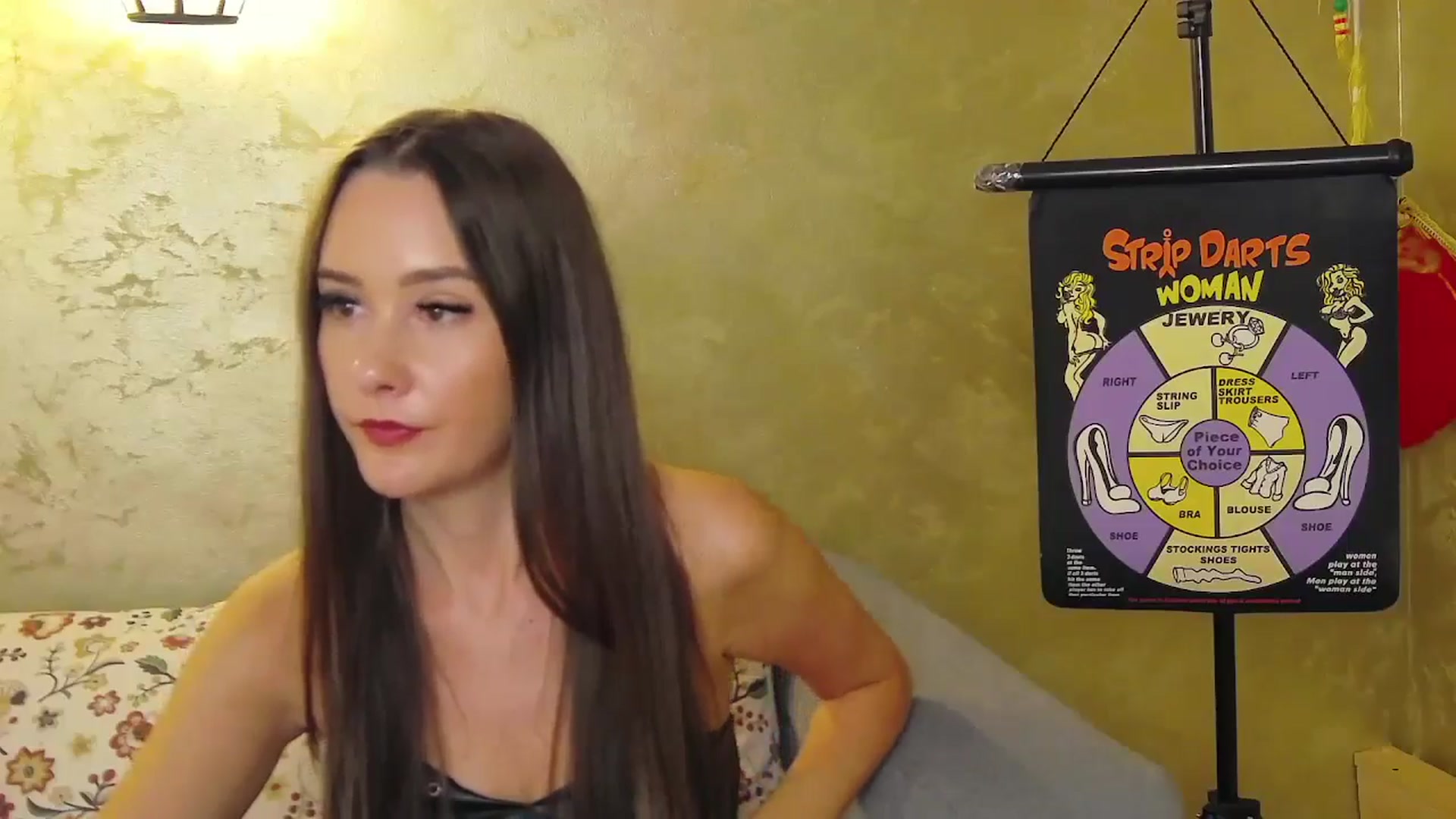 Gallery image thumbnail from Radiance's myfreecams stream on, 09/21/2024, 18:41 image 18 of 20