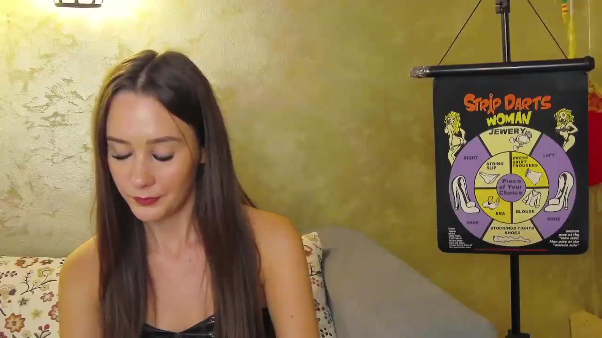 Gallery image thumbnail from Radiance's myfreecams stream on, 09/21/2024, 20:08 image 20 of 20