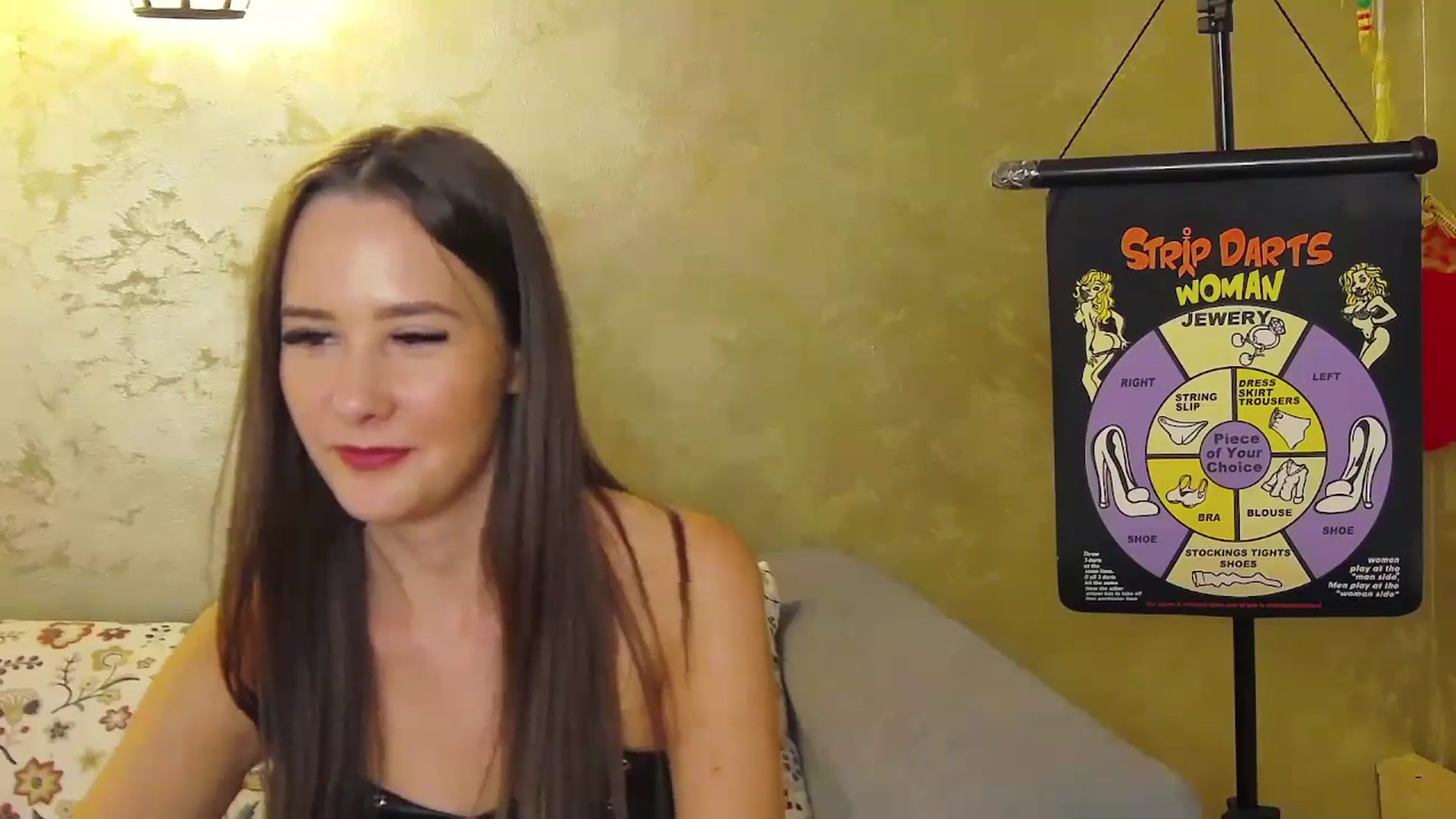 Gallery image thumbnail from Radiance's myfreecams stream on, 09/21/2024, 20:08 image 11 of 20