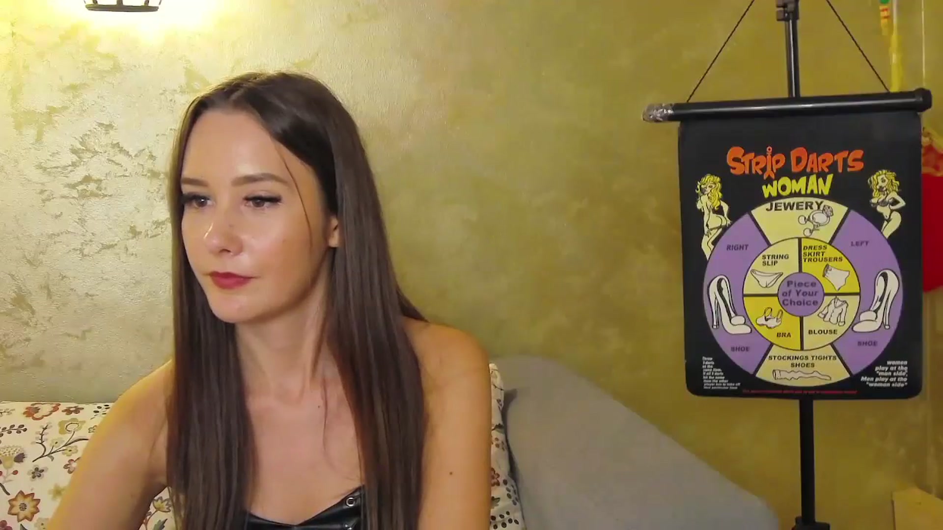 Gallery image thumbnail from Radiance's myfreecams stream on, 09/21/2024, 20:08 image 6 of 20
