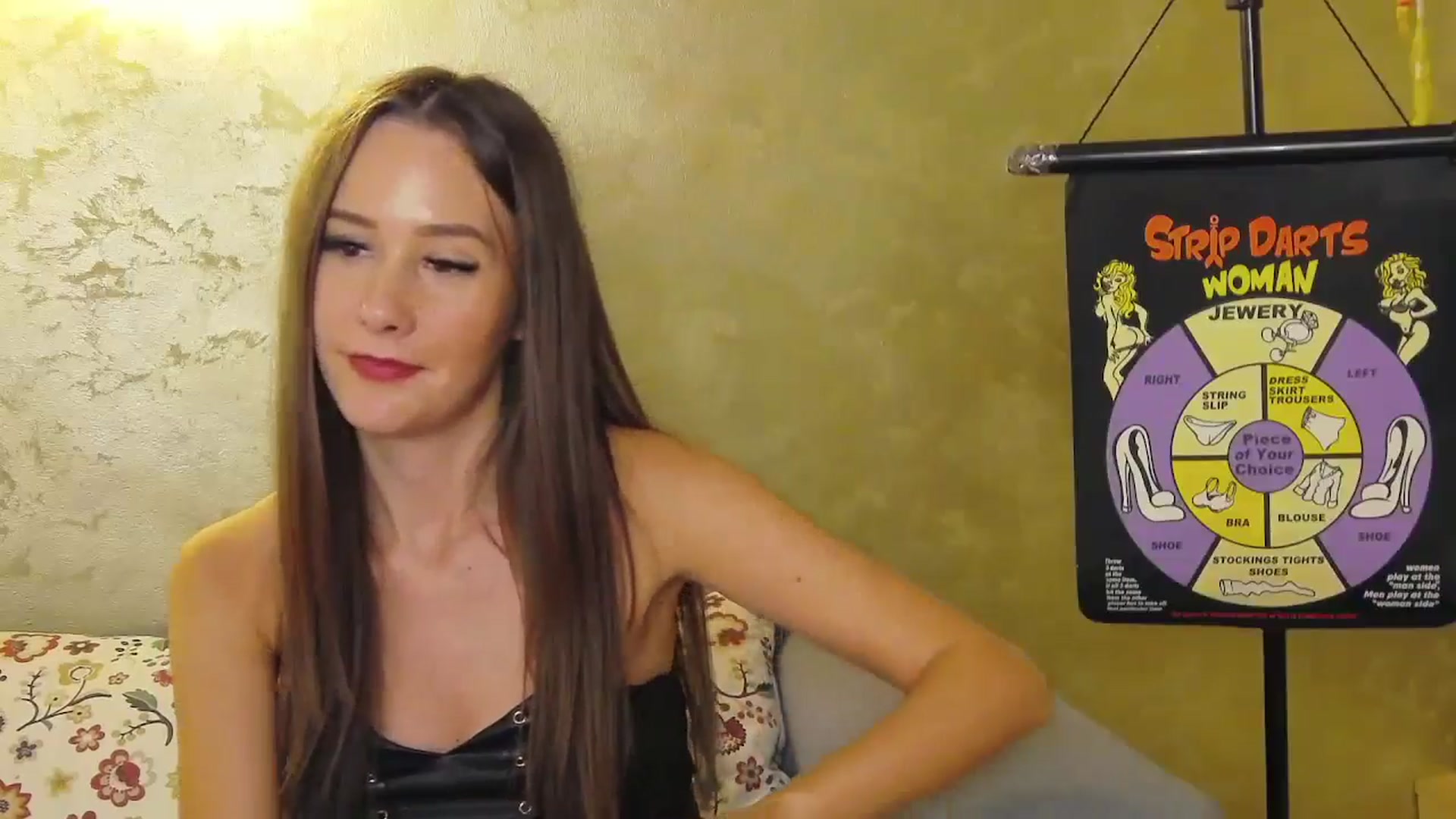 Gallery image thumbnail from Radiance's myfreecams stream on, 09/21/2024, 20:08 image 3 of 20