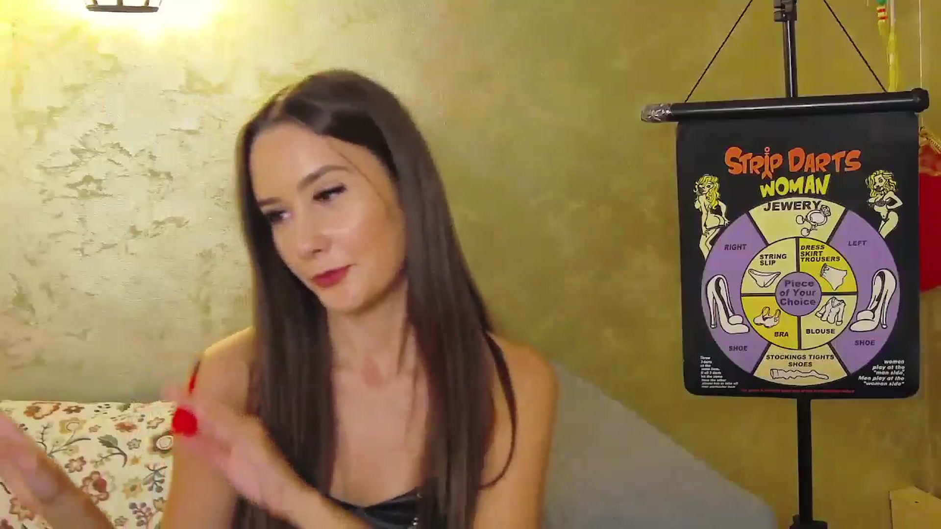 Gallery image thumbnail from Radiance's myfreecams stream on, 09/21/2024, 20:08 image 7 of 20