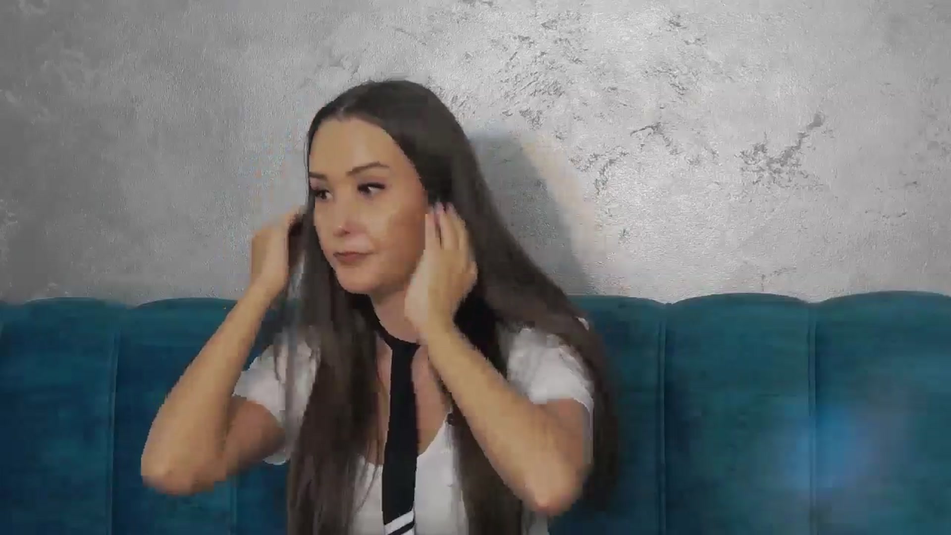 Gallery image thumbnail from Radiance's myfreecams stream on, 09/28/2024, 18:51 image 15 of 20