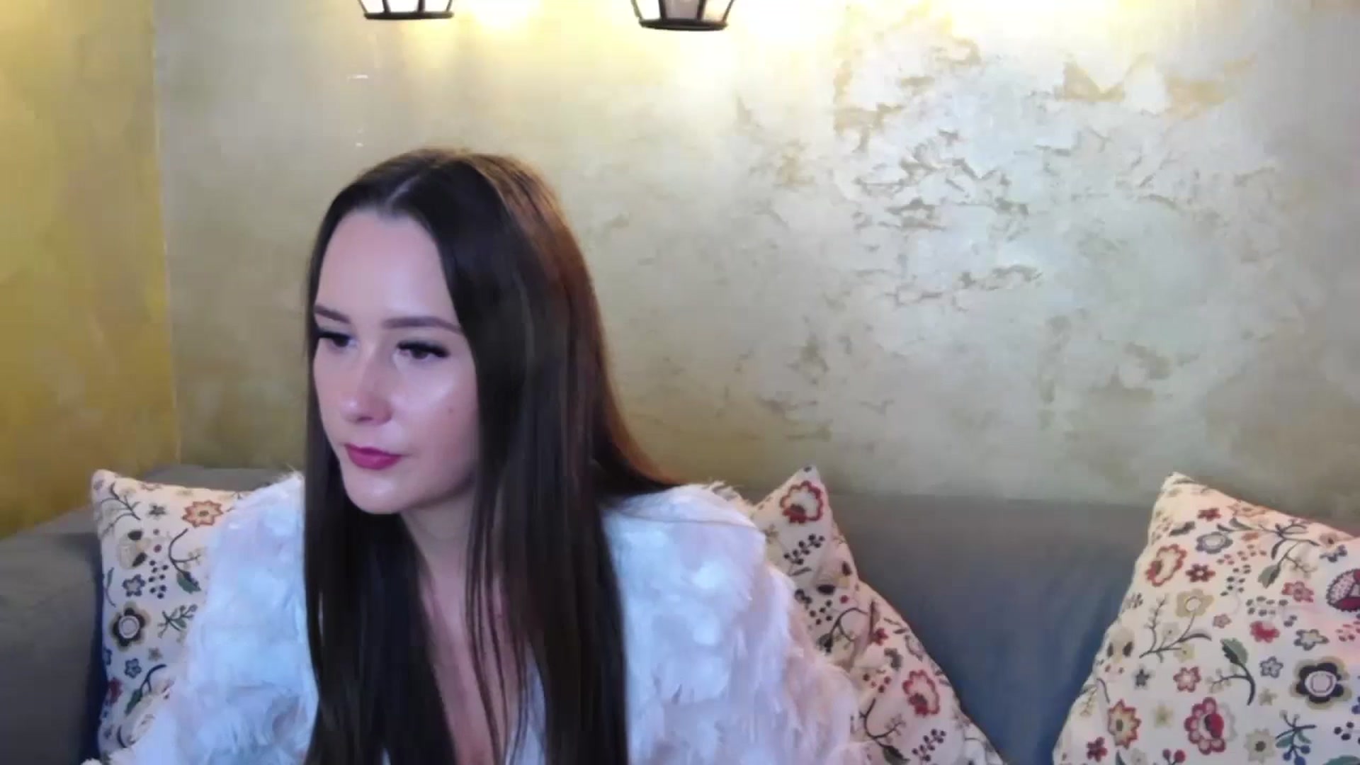Gallery image thumbnail from Radiance's myfreecams stream on, 09/30/2024, 19:26 image 3 of 20