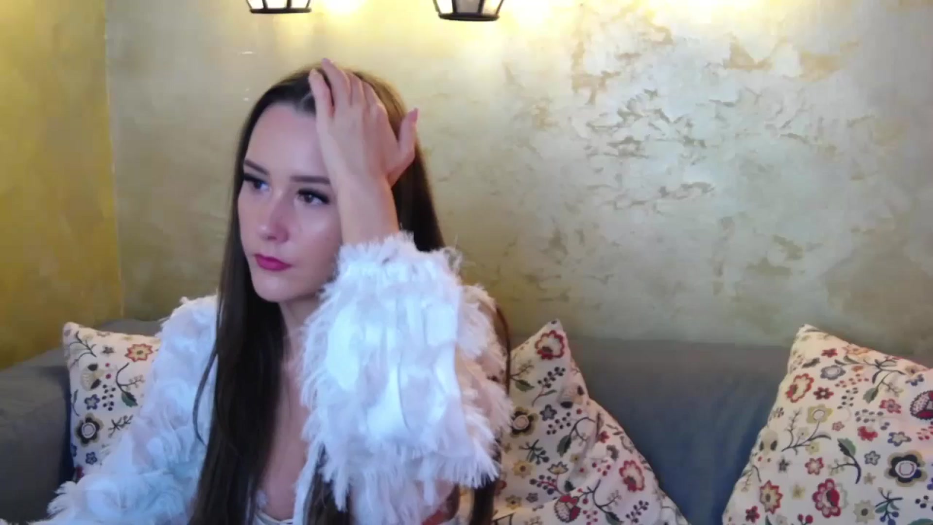 Gallery image thumbnail from Radiance's myfreecams stream on, 09/30/2024, 19:26 image 1 of 20