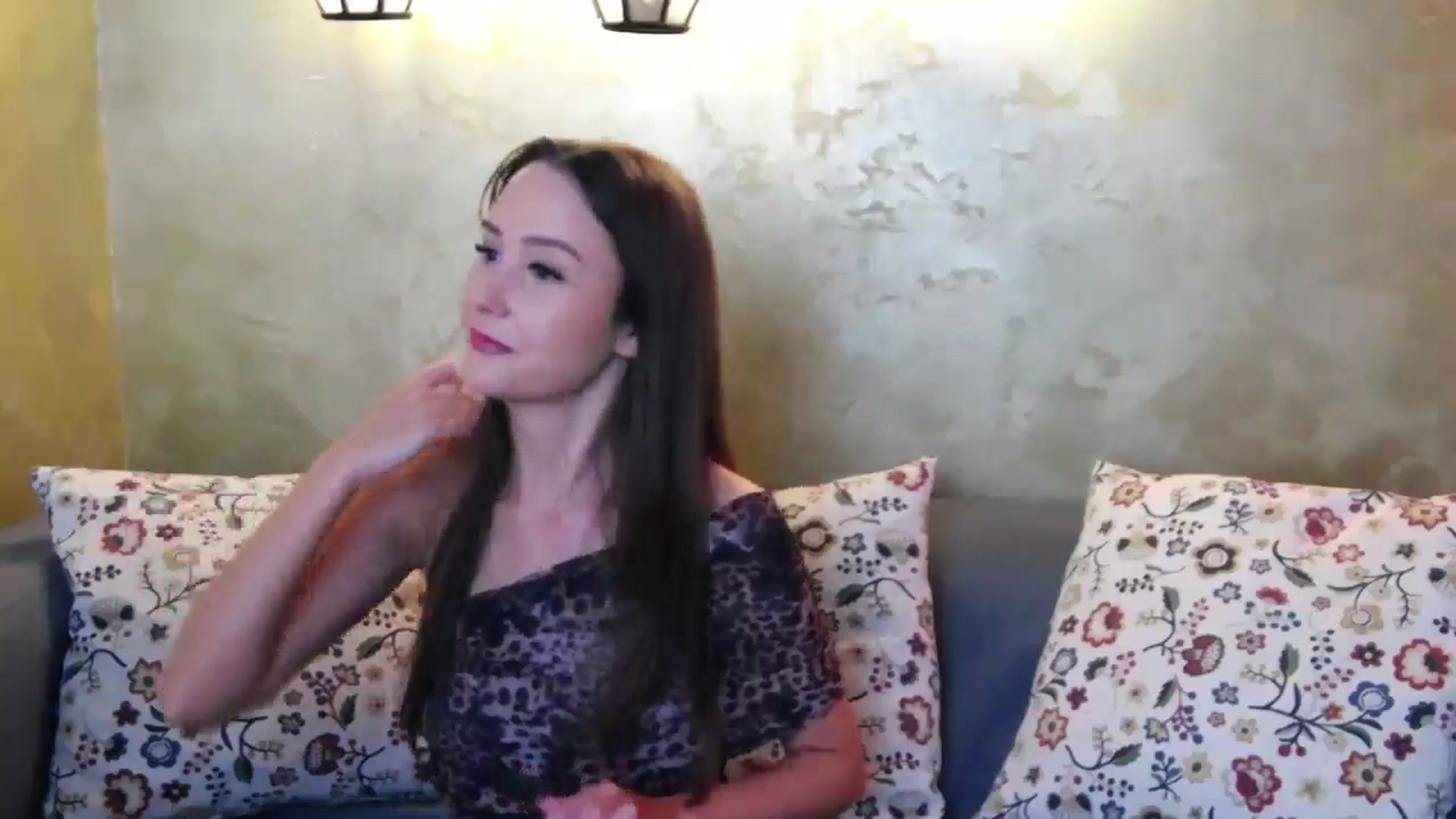 Gallery image thumbnail from Radiance's myfreecams stream on, 10/02/2024, 14:13 image 16 of 20