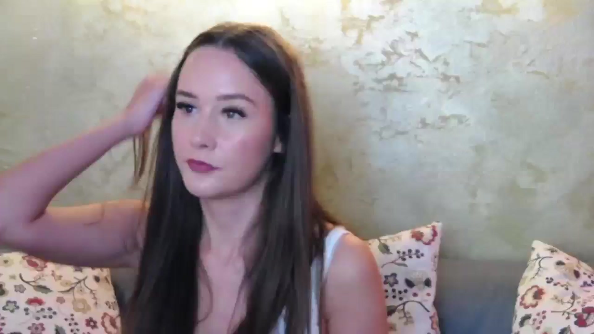 Gallery image thumbnail from Radiance's myfreecams stream on, 10/05/2024, 15:15 image 1 of 20