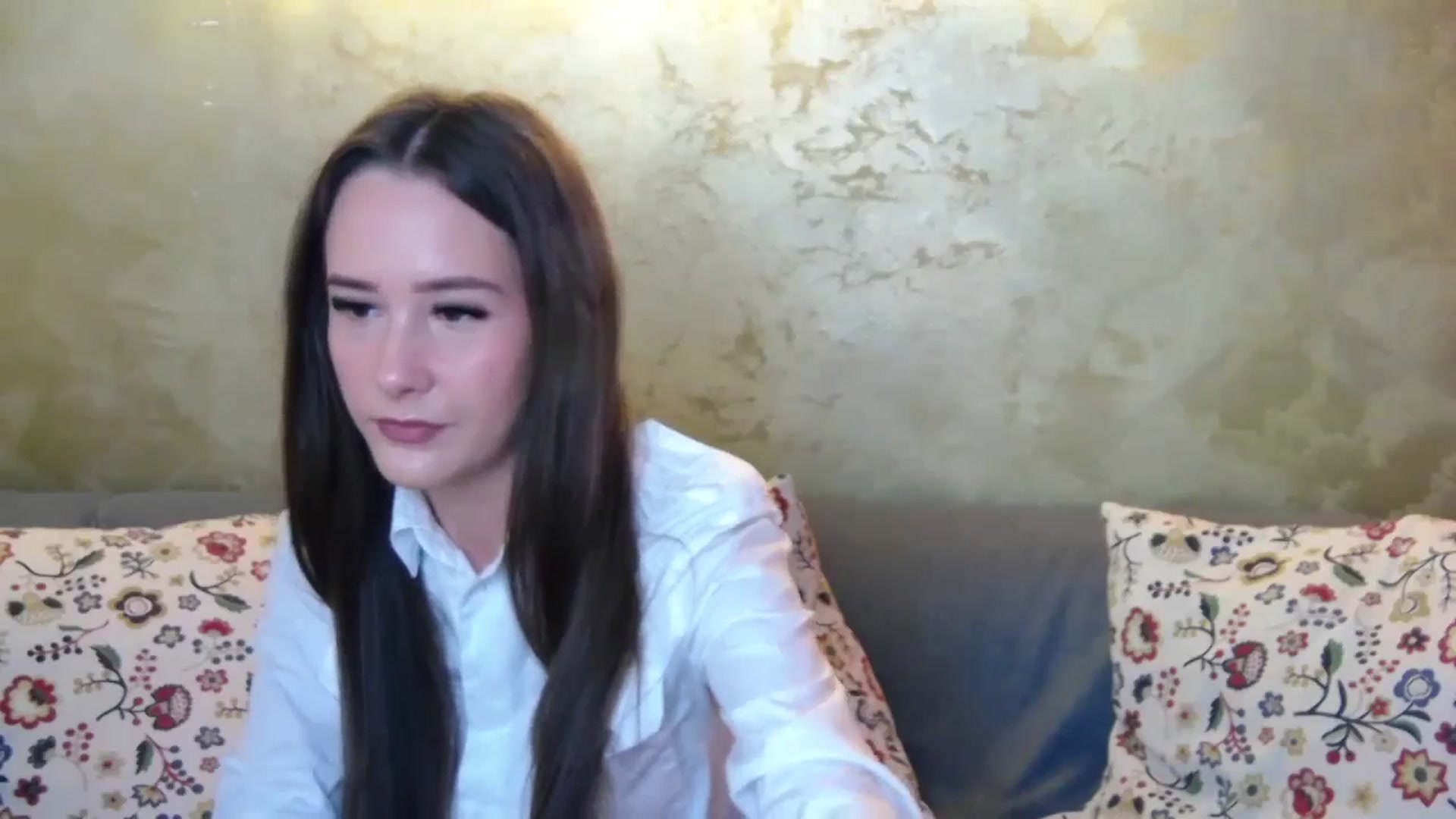 Gallery image thumbnail from Radiance's myfreecams stream on, 10/06/2024, 13:55 image 7 of 20