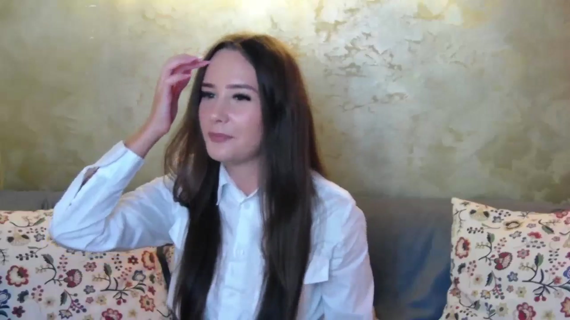 Gallery image thumbnail from Radiance's myfreecams stream on, 10/06/2024, 14:48 image 18 of 20