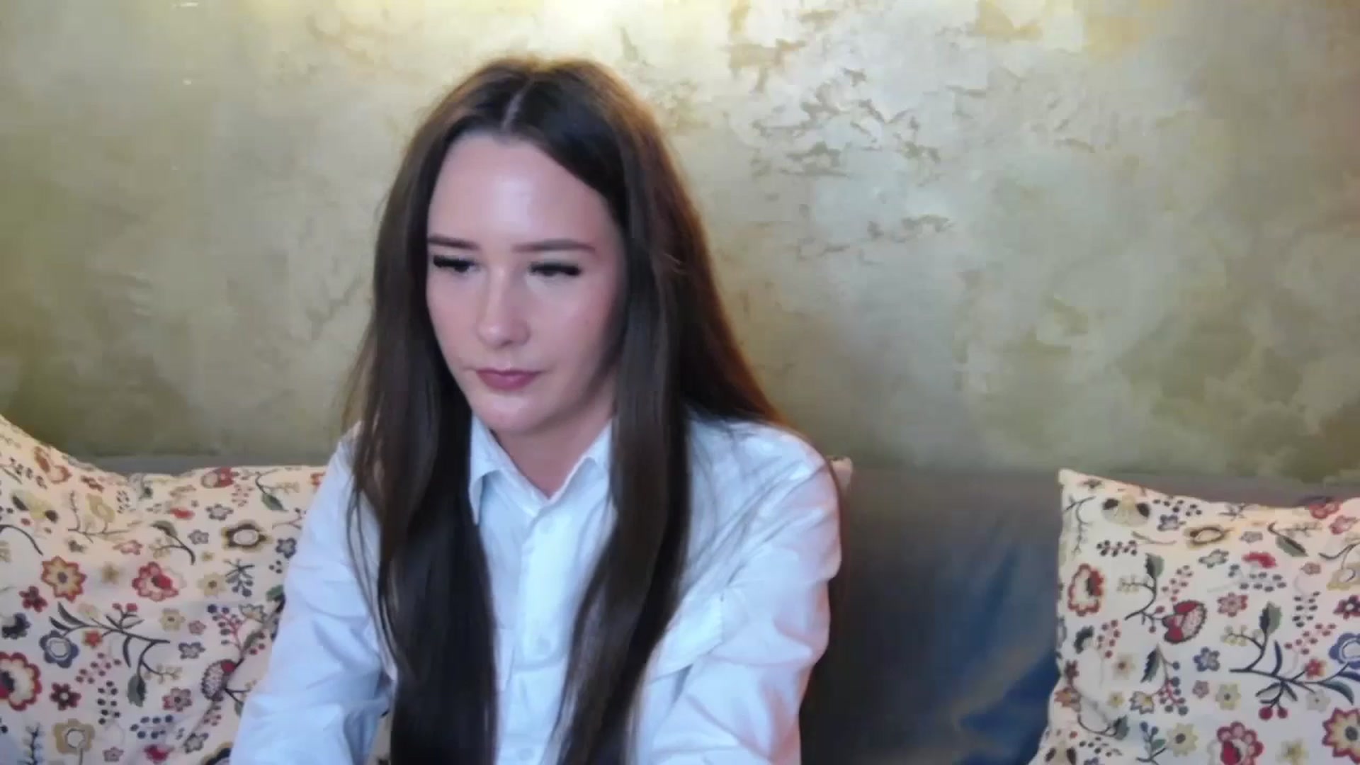 Gallery image thumbnail from Radiance's myfreecams stream on, 10/06/2024, 17:43 image 20 of 20