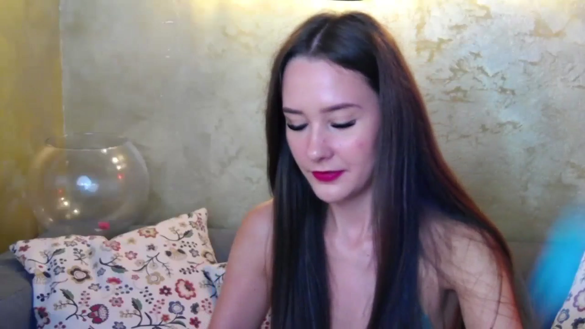 Gallery image thumbnail from Radiance's myfreecams stream on, 10/07/2024, 15:02 image 12 of 20