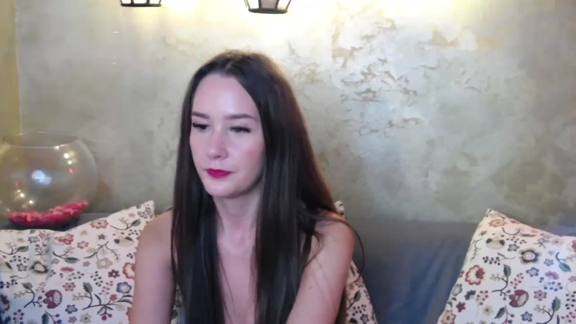 Gallery image thumbnail from Radiance's myfreecams stream on, 10/07/2024, 19:20 image 15 of 20