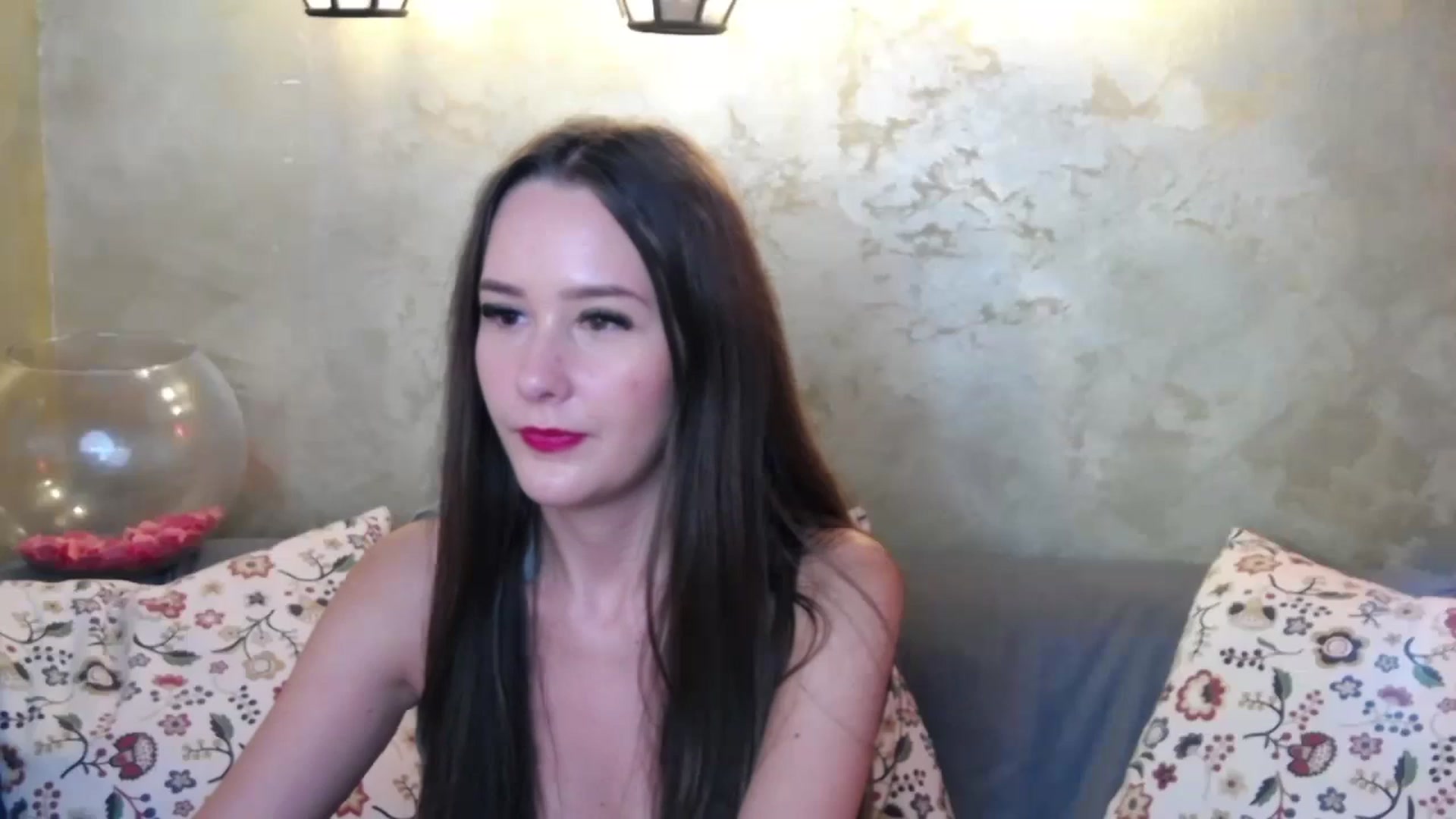 Gallery image thumbnail from Radiance's myfreecams stream on, 10/07/2024, 19:20 image 14 of 20