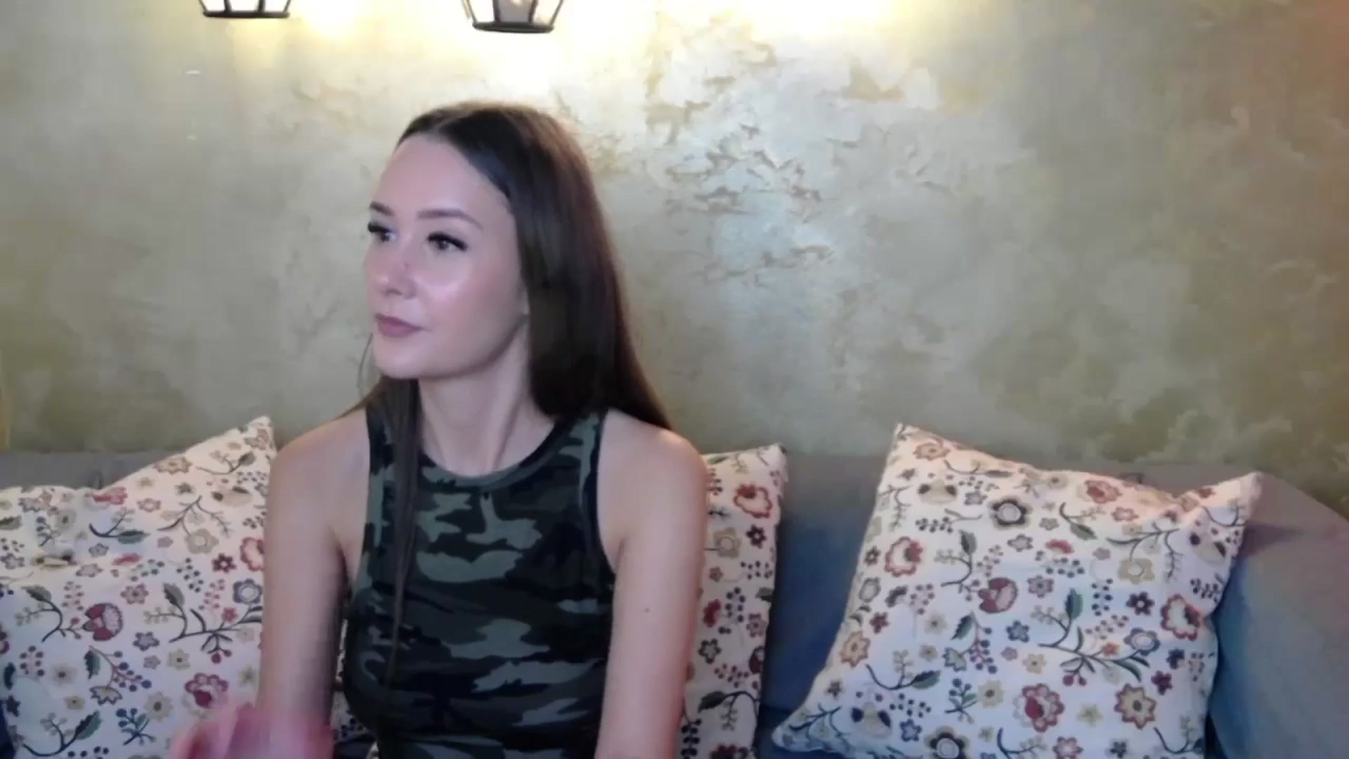 Gallery image thumbnail from Radiance's myfreecams stream on, 10/08/2024, 14:10 image 19 of 20