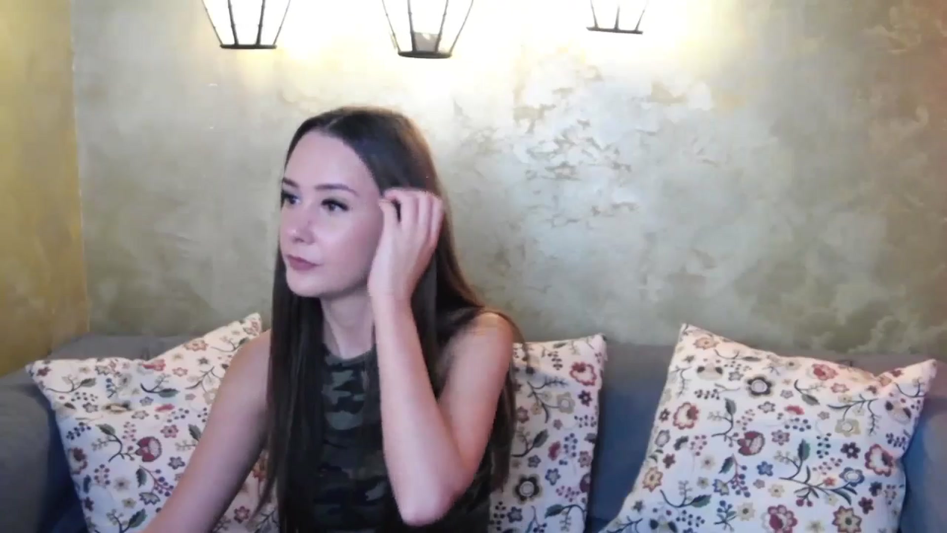 Gallery image thumbnail from Radiance's myfreecams stream on, 10/08/2024, 14:10 image 7 of 20