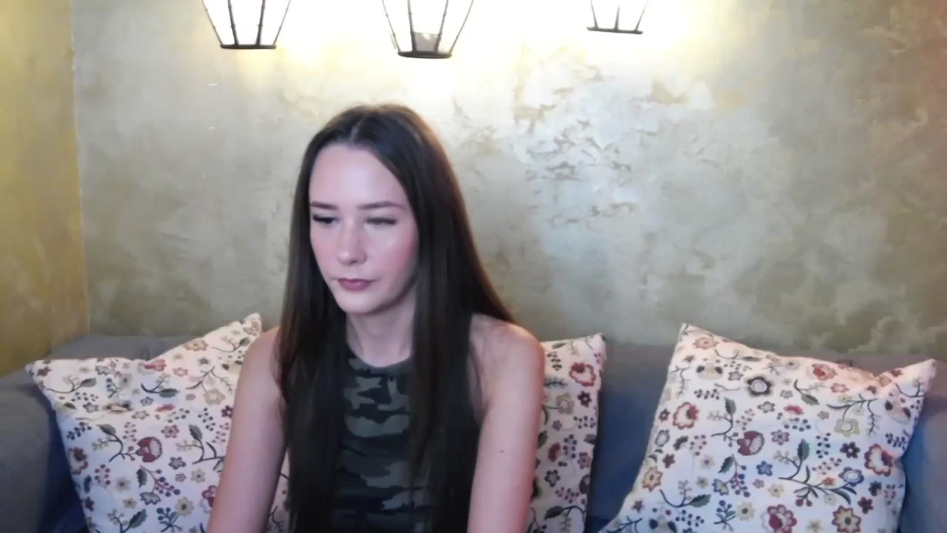Gallery image thumbnail from Radiance's myfreecams stream on, 10/08/2024, 14:10 image 4 of 20