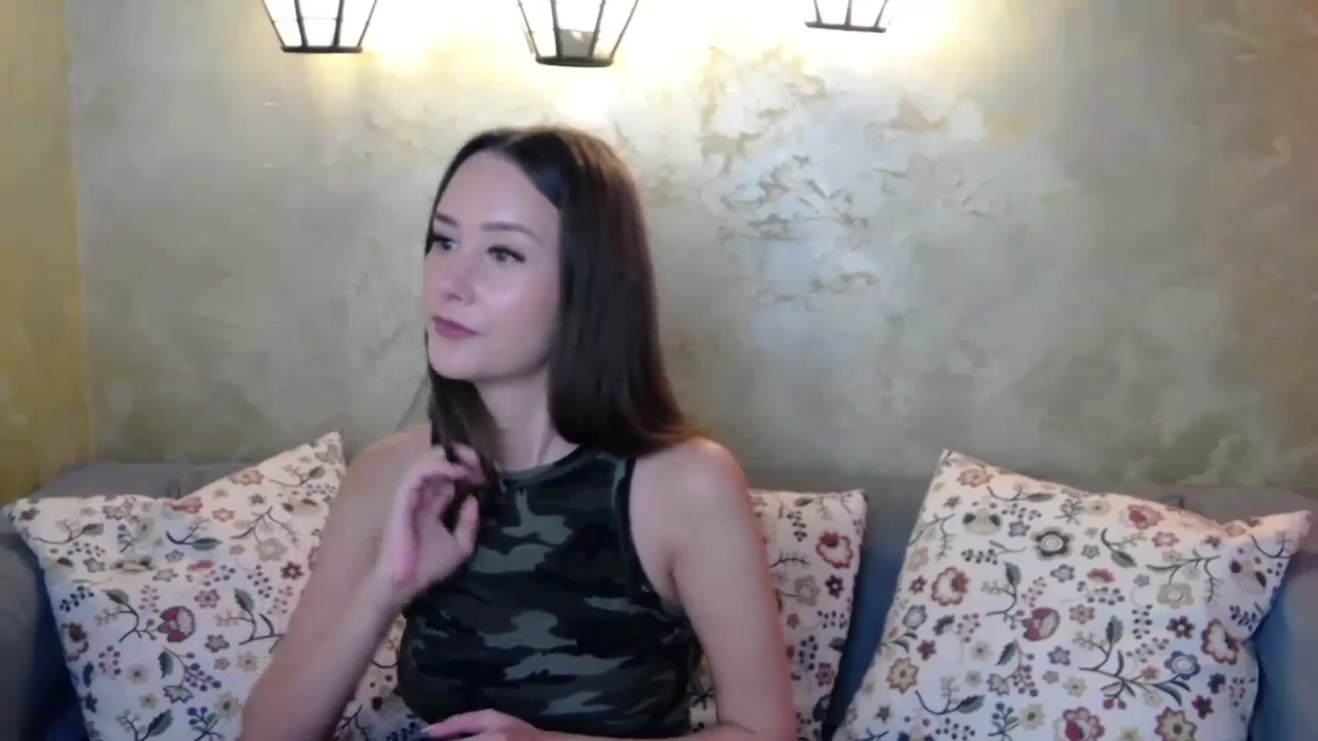 Gallery image thumbnail from Radiance's myfreecams stream on, 10/08/2024, 15:02 image 18 of 20