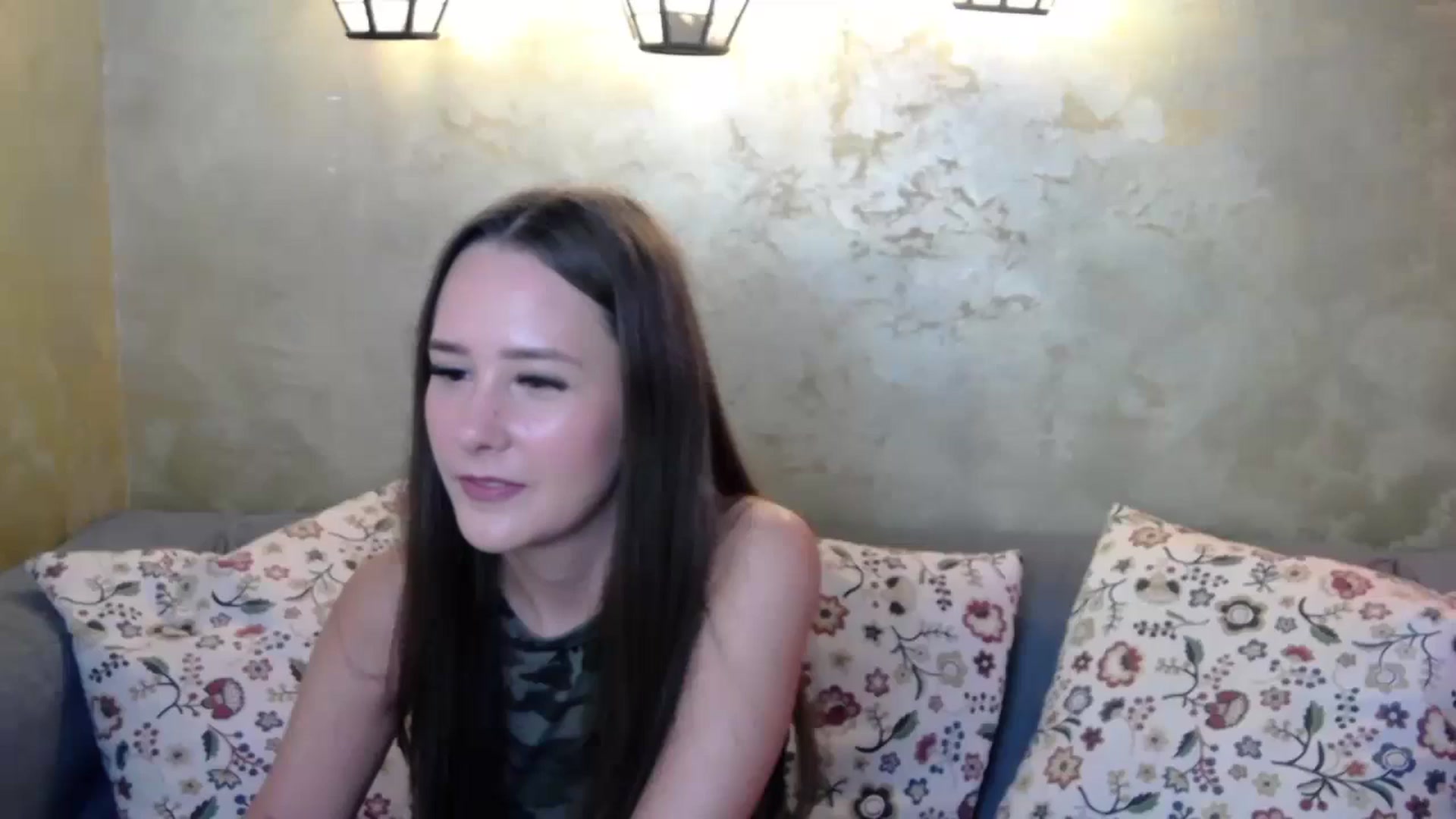 Gallery image thumbnail from Radiance's myfreecams stream on, 10/08/2024, 15:02 image 16 of 20