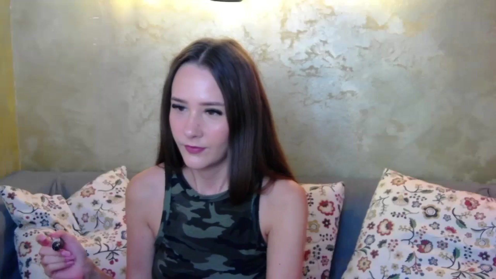 Gallery image thumbnail from Radiance's myfreecams stream on, 10/08/2024, 17:20 image 3 of 20