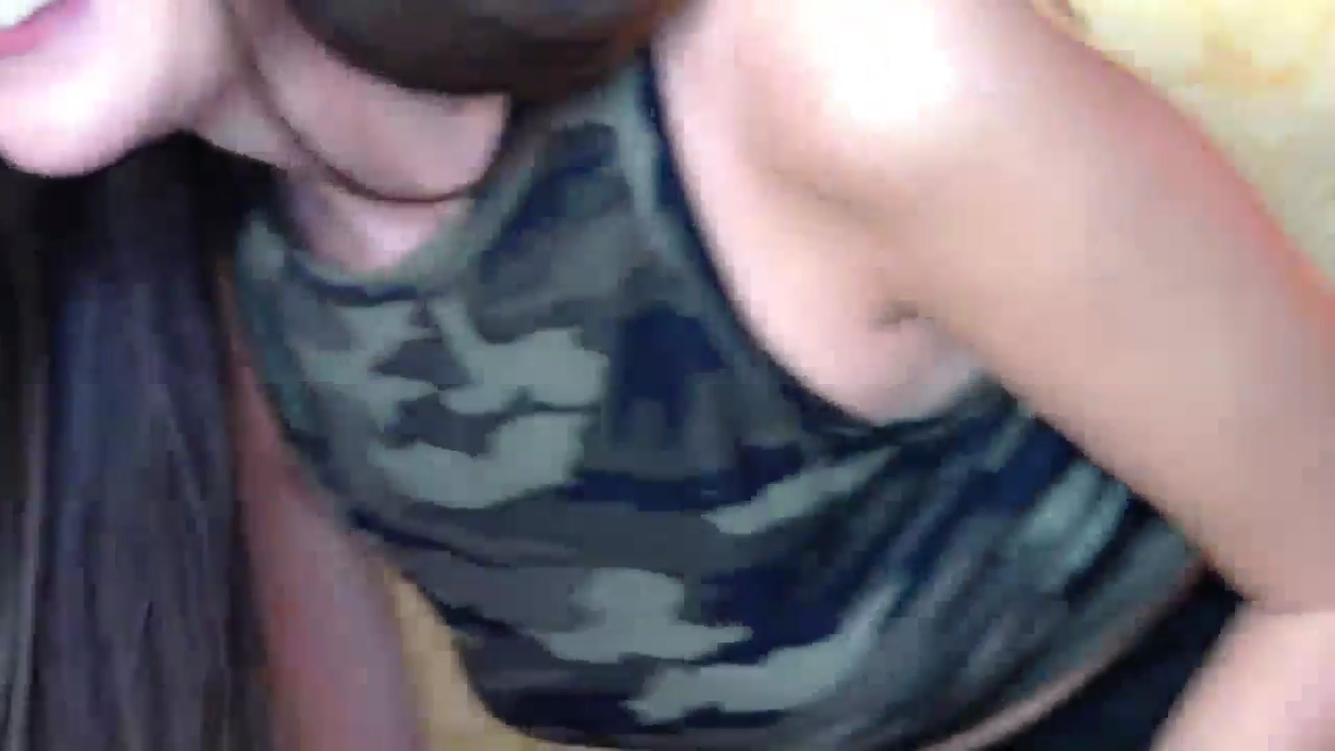 Gallery image thumbnail from Radiance's myfreecams stream on, 10/08/2024, 17:43 image 2 of 20
