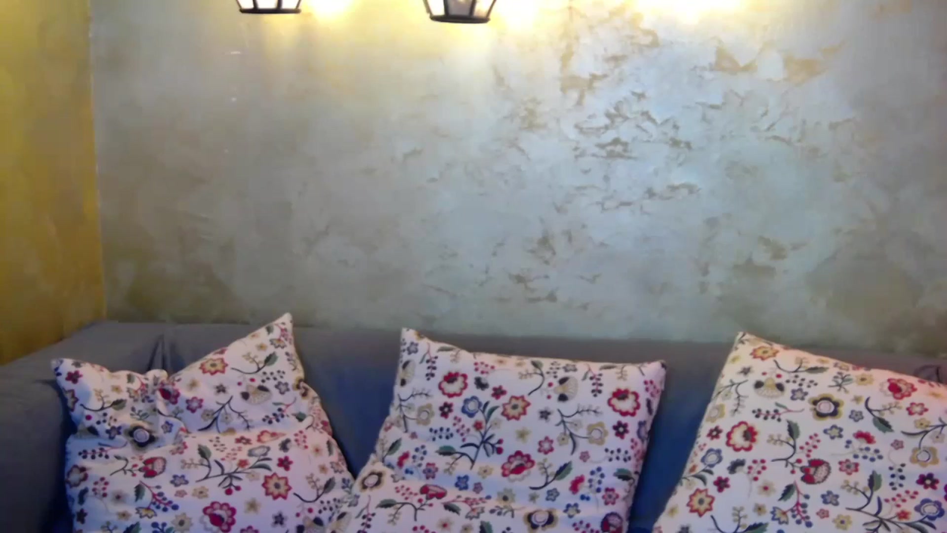 Gallery image thumbnail from Radiance's myfreecams stream on, 10/09/2024, 18:41 image 11 of 20