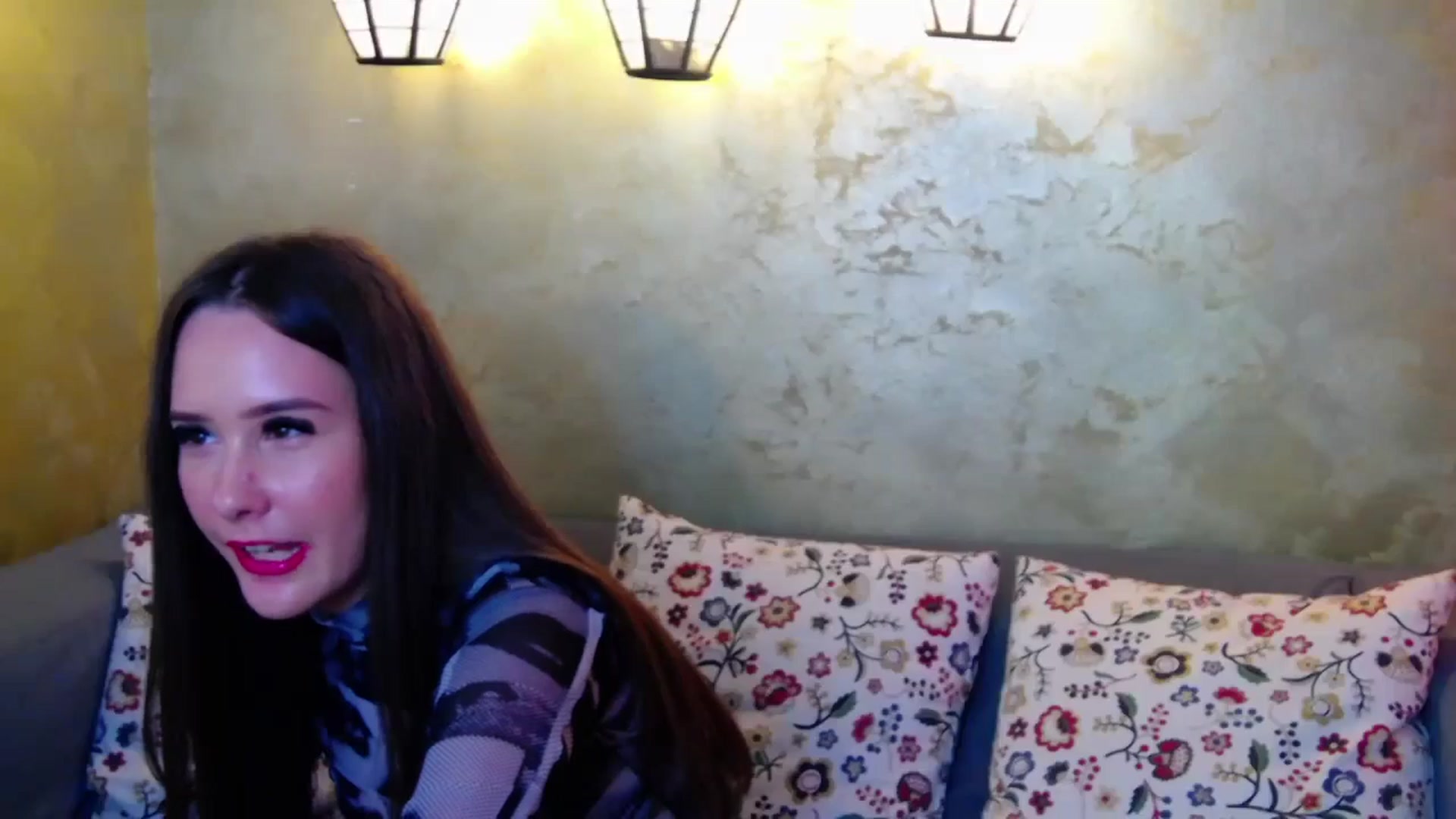Gallery image thumbnail from Radiance's myfreecams stream on, 10/12/2024, 19:46 image 11 of 20