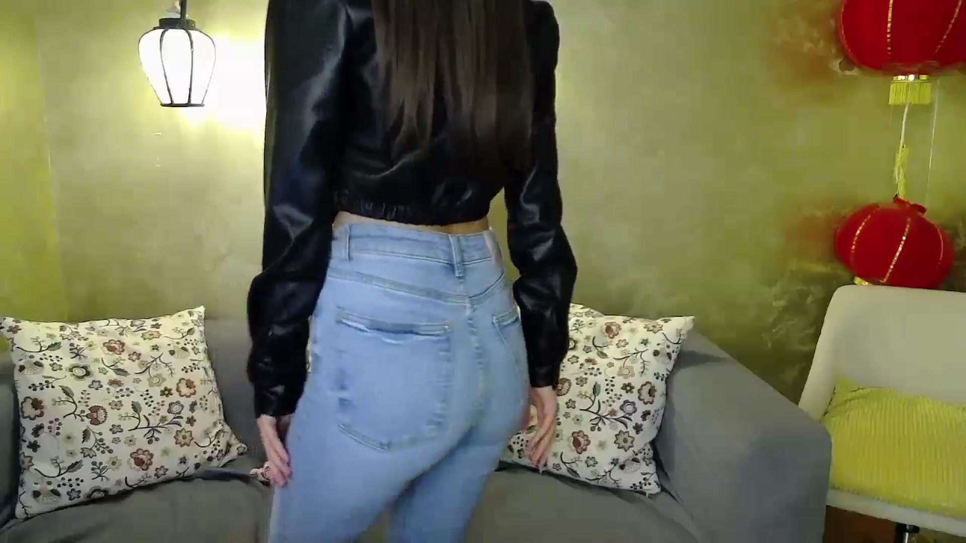 Gallery image thumbnail from Radiance's myfreecams stream on, 10/14/2024, 14:16 image 12 of 20