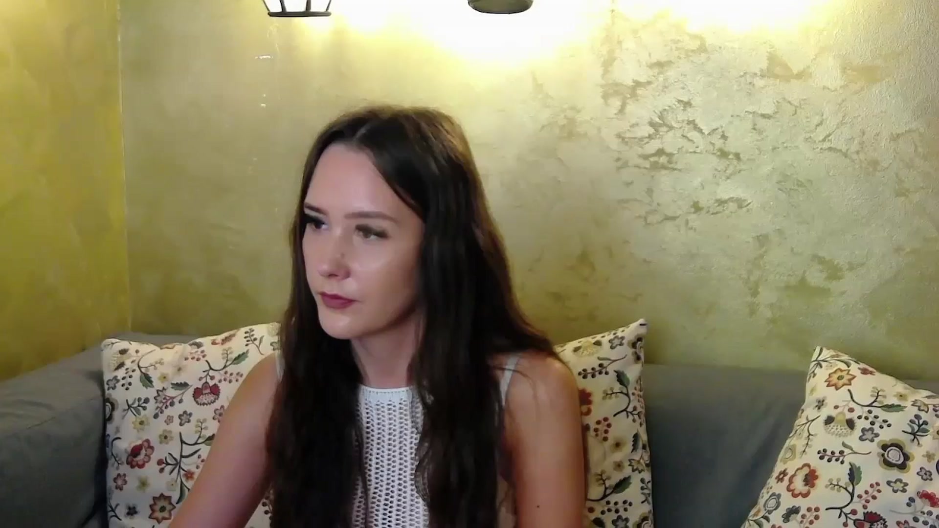Gallery image thumbnail from Radiance's myfreecams stream on, 10/15/2024, 15:12 image 11 of 20