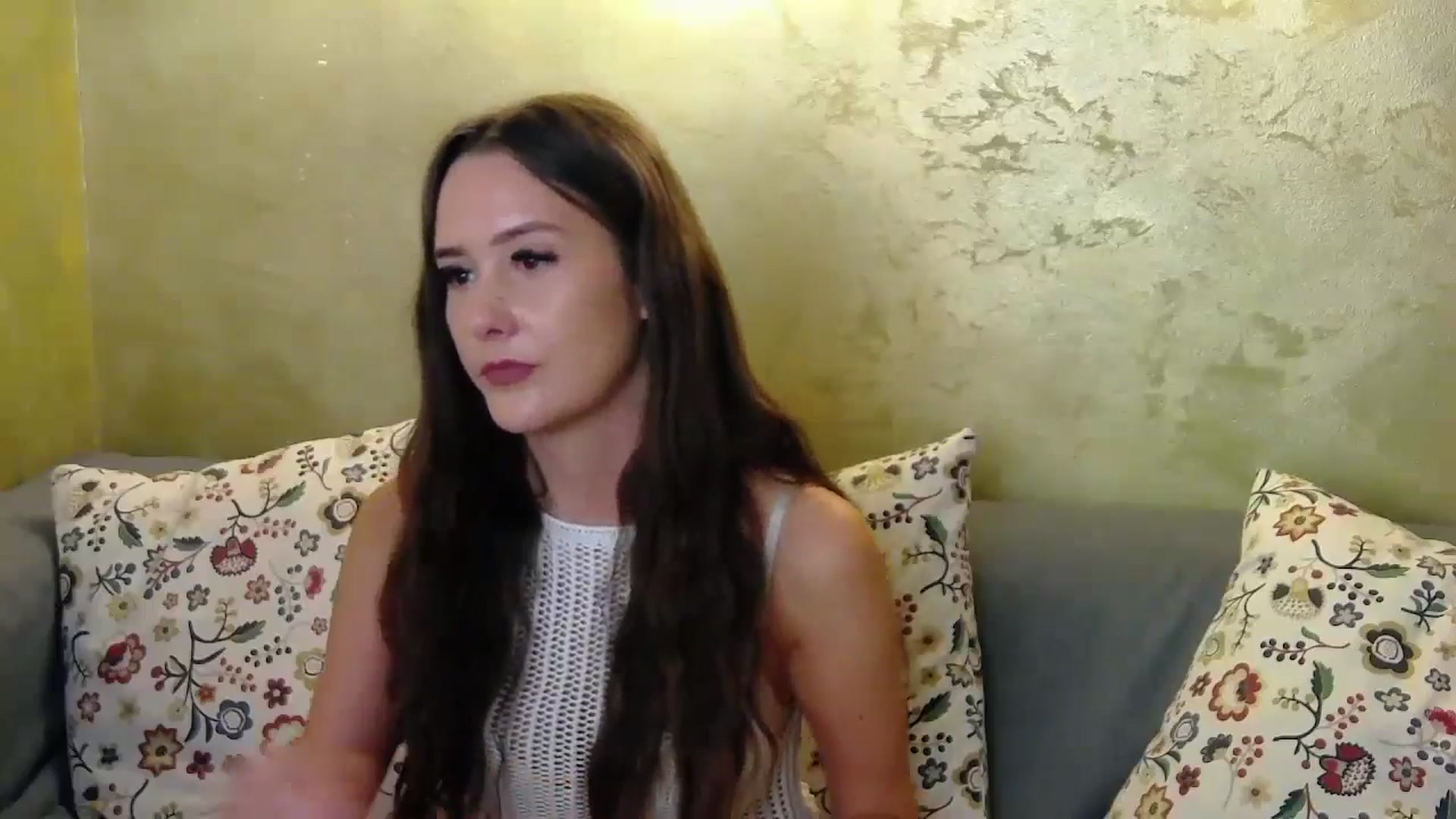 Gallery image thumbnail from Radiance's myfreecams stream on, 10/15/2024, 15:12 image 5 of 20