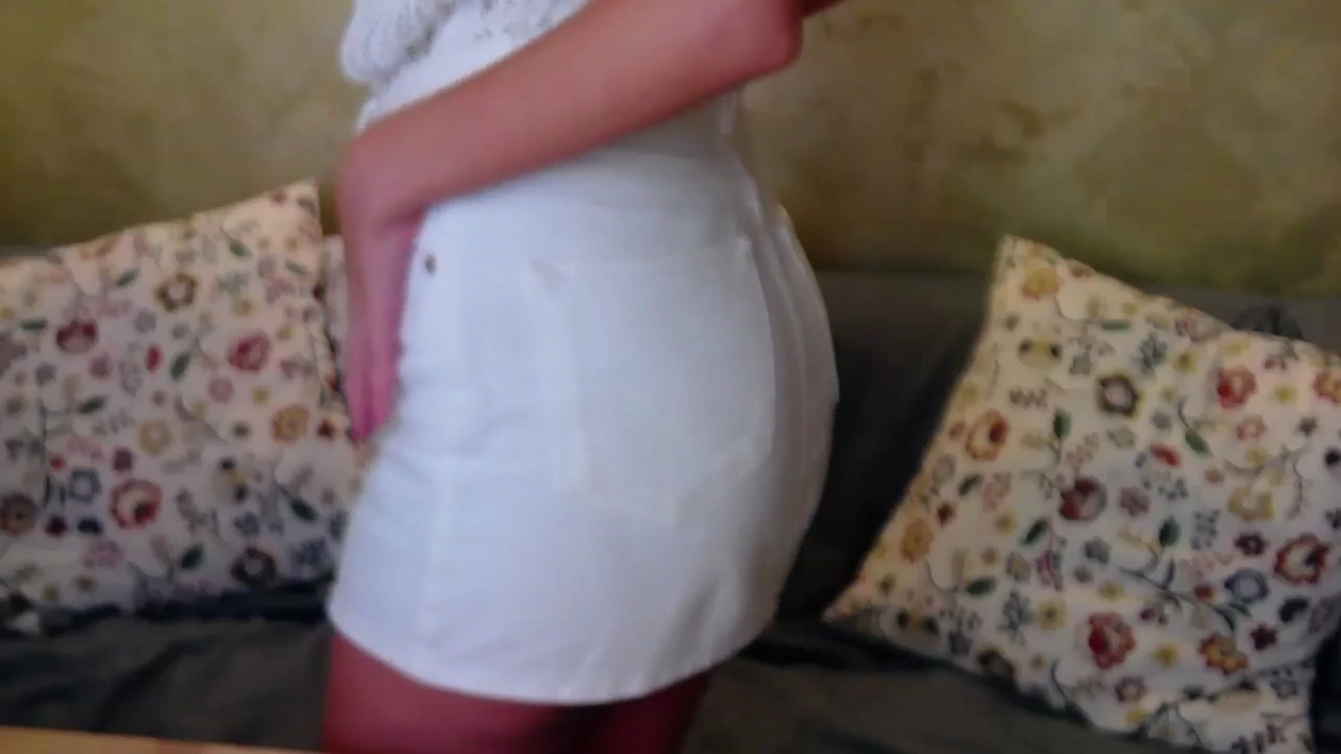 Gallery image thumbnail from Radiance's myfreecams stream on, 10/15/2024, 15:12 image 10 of 20
