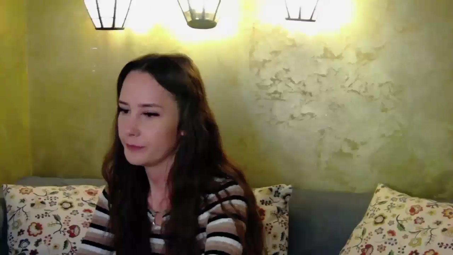 Gallery image thumbnail from Radiance's myfreecams stream on, 10/16/2024, 16:52 image 5 of 20