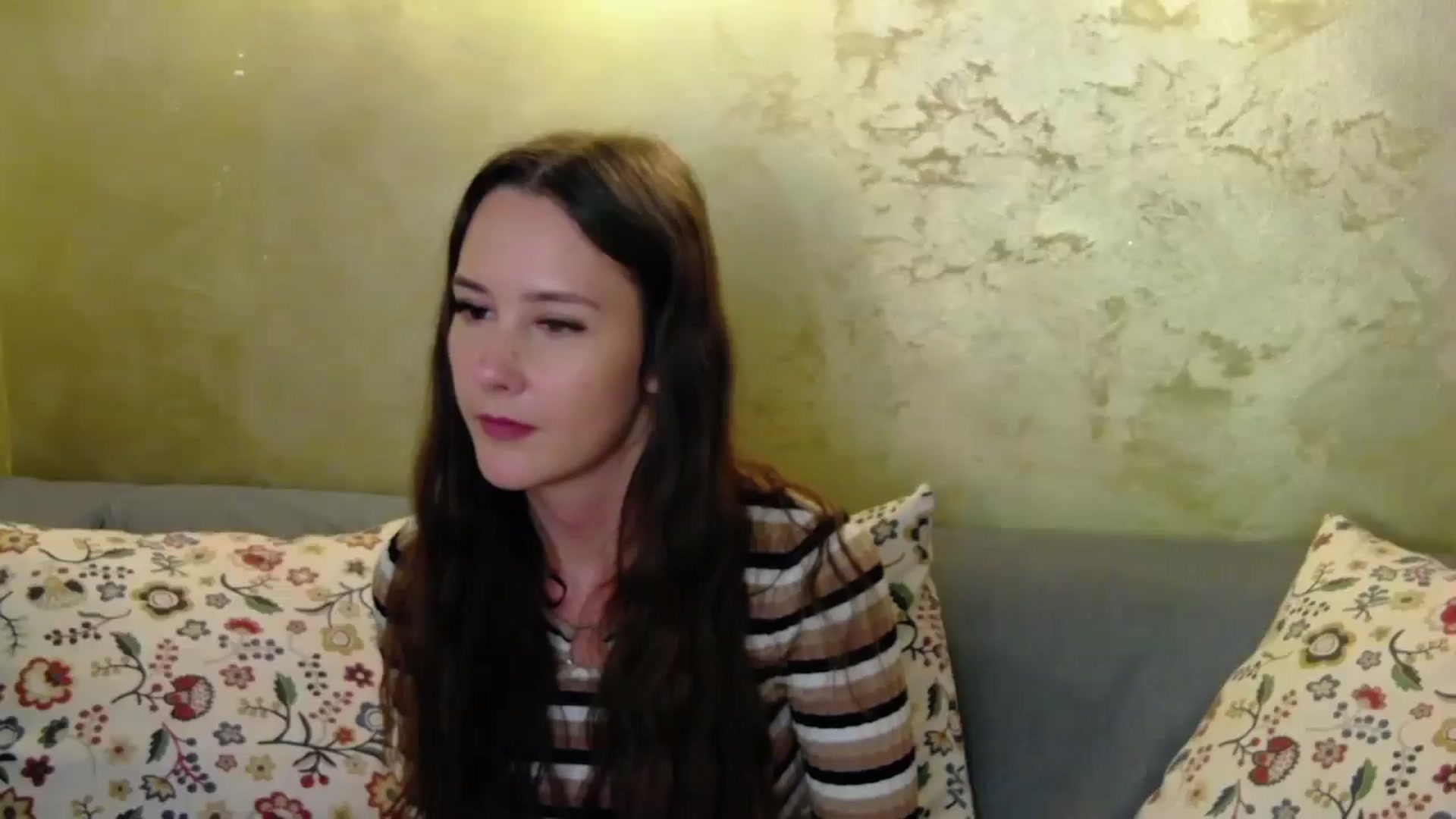 Gallery image thumbnail from Radiance's myfreecams stream on, 10/16/2024, 19:24 image 20 of 20