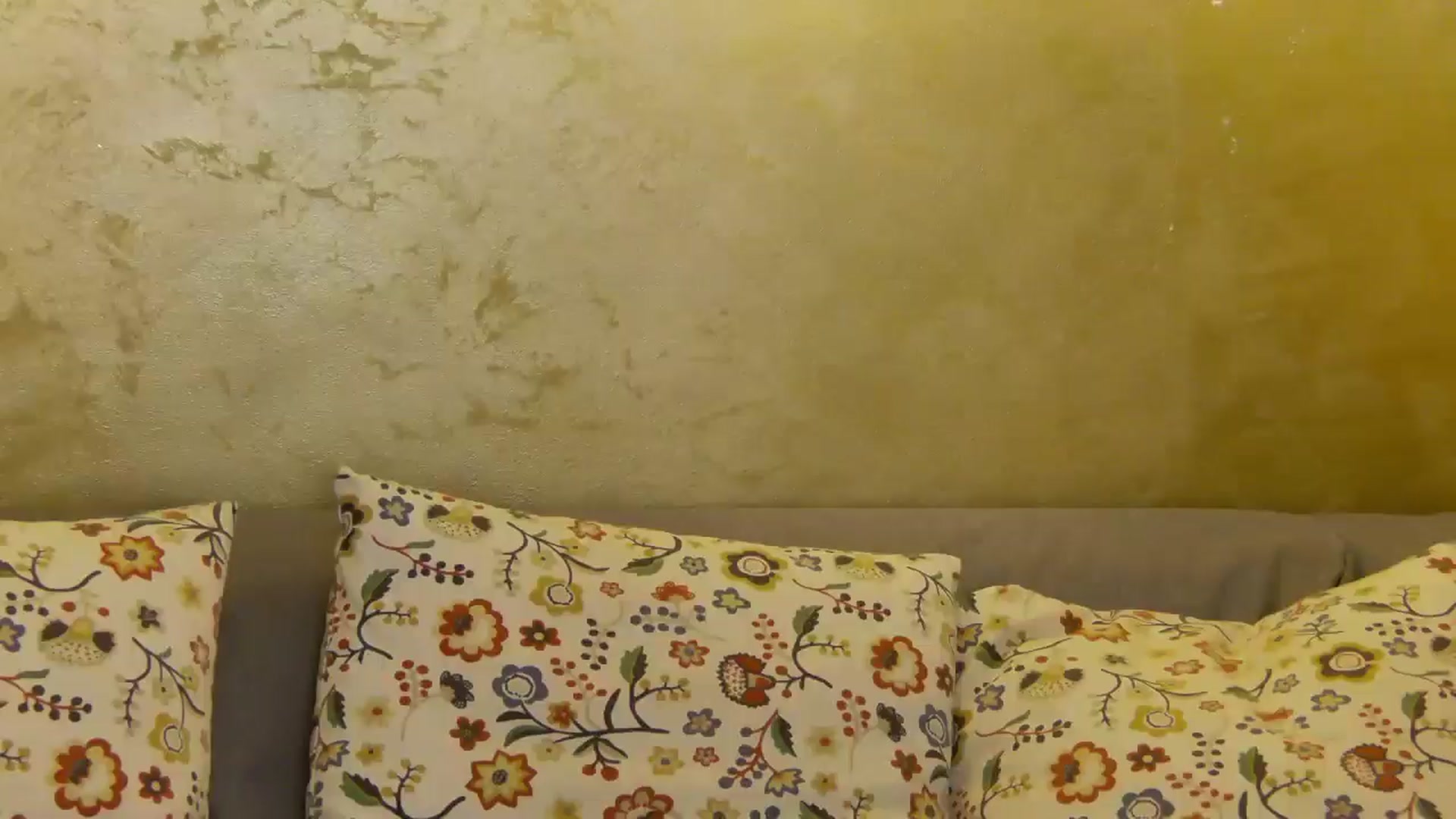 Gallery image thumbnail from Radiance's myfreecams stream on, 10/20/2024, 17:23 image 12 of 20